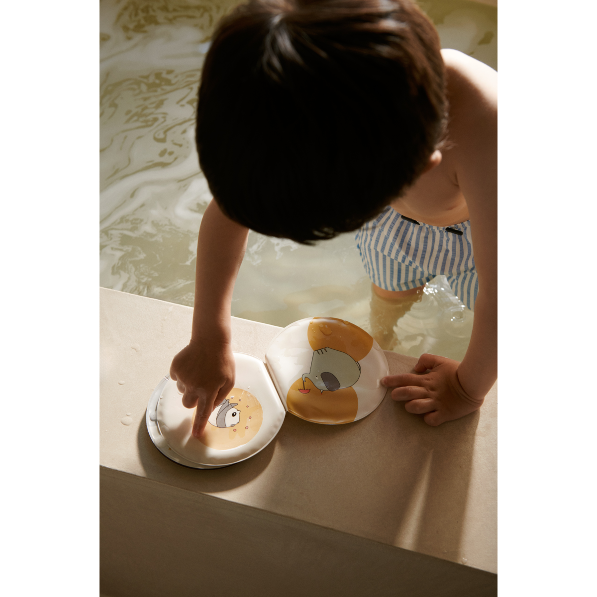 LIEWOOD Waylon Magic Water Book,Circus