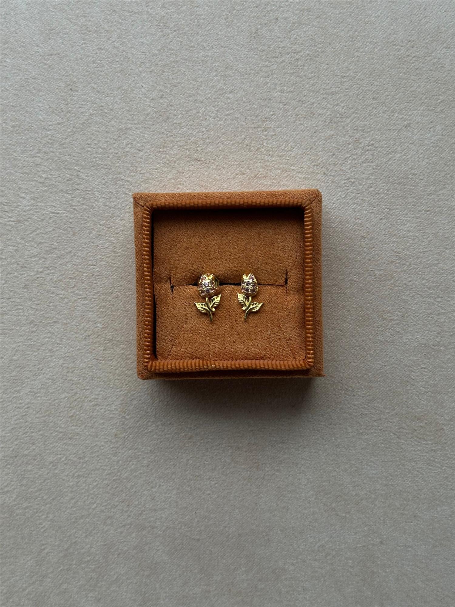 PICO Tulip Studs Rouge