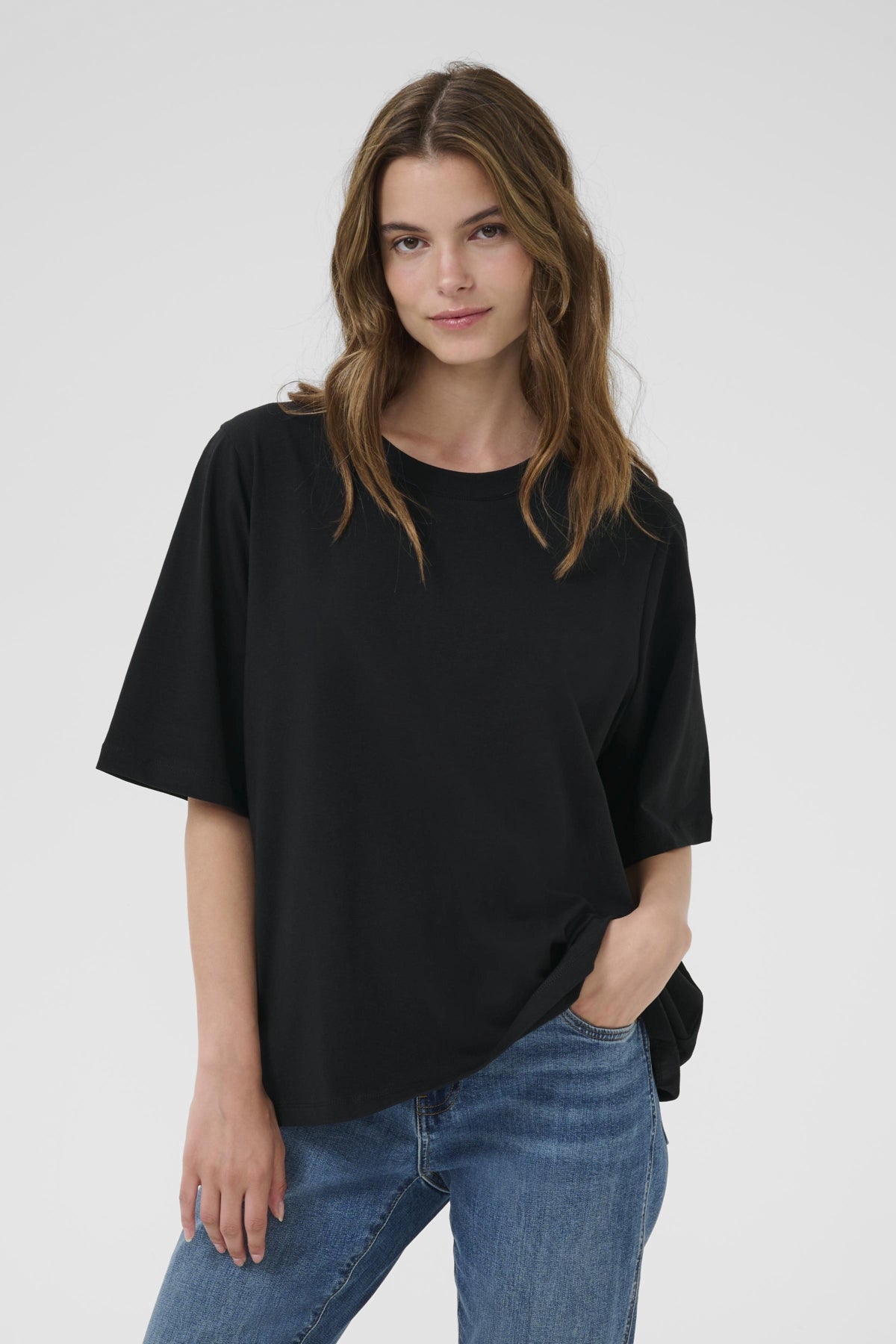 CULTURE Base Gith On Tee