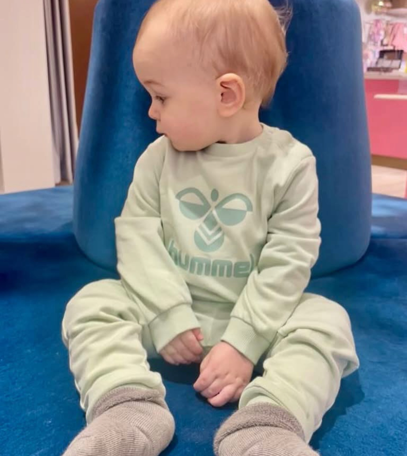 HUMMEL 0-4ÅR Arine crewsuit Pastellgrønn