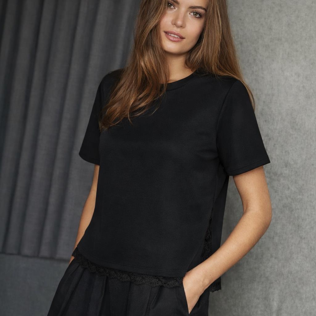 CO´ COUTURE Evi Lace Tee Black - Farmor Ingvarda