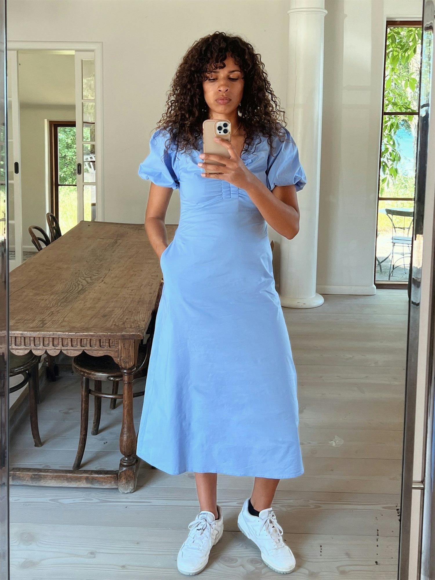 NEO NOIR Illana Poplin dress Sky Blue Blå - Farmor Ingvarda