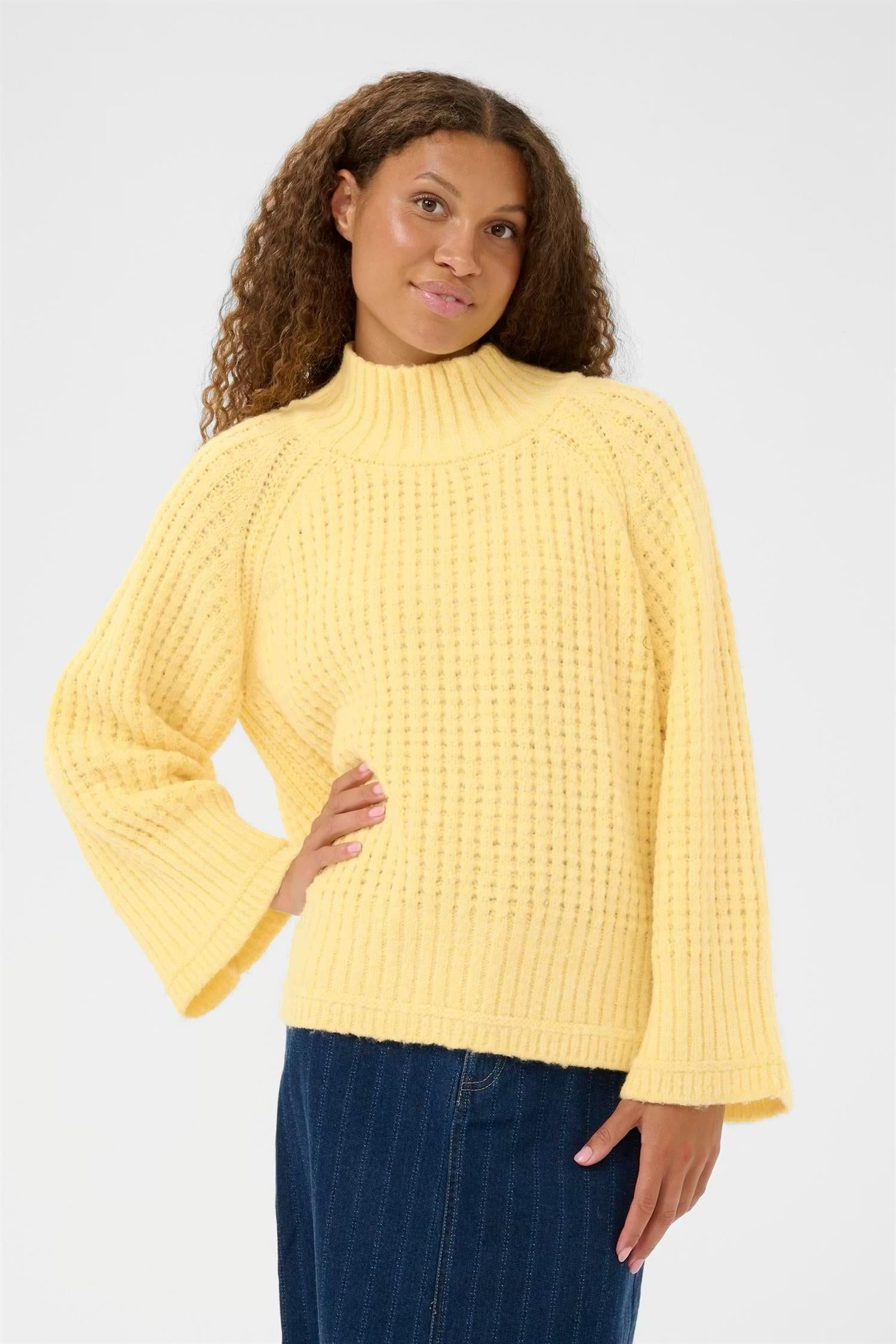 SAINT TROPEZ Orianna Pullover Yellow - Farmor Ingvarda