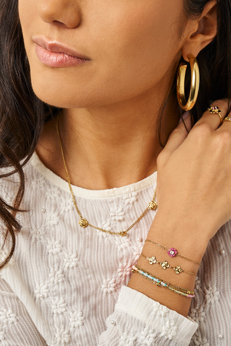 MY JEWELLERY Botanical bracelet with three clover flowers - Farmor Ingvarda