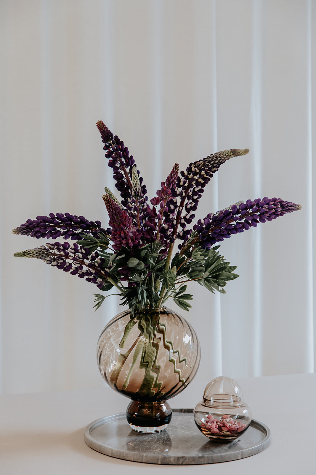 SPECKTRUM Swirl Vase Topaz