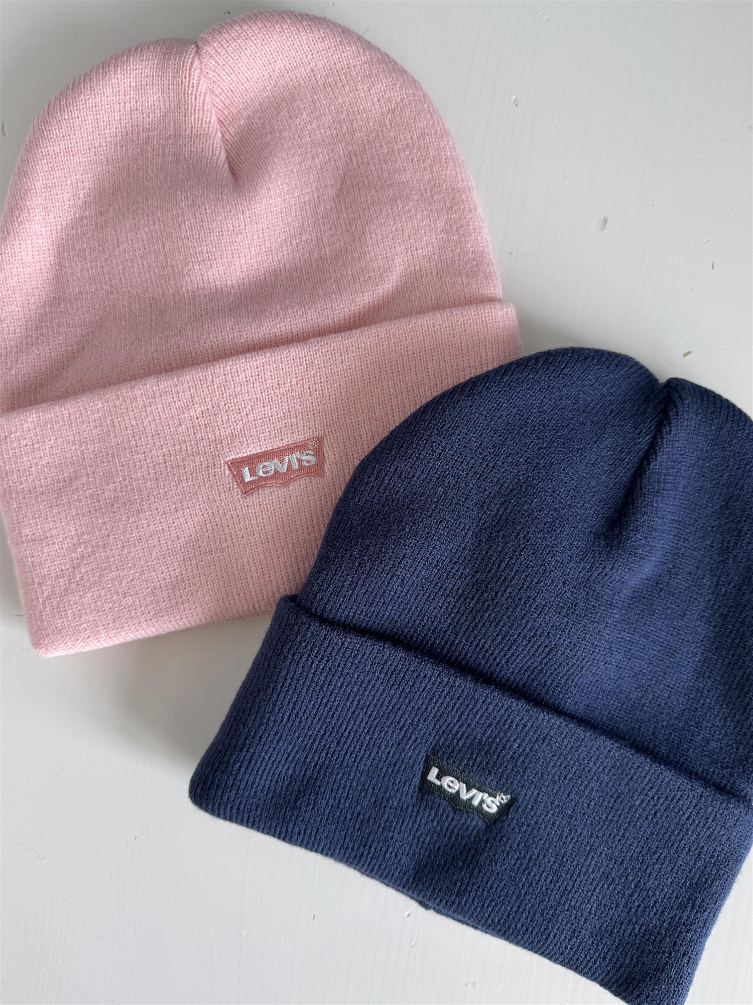 LEVIS Batwing Beanie Blå