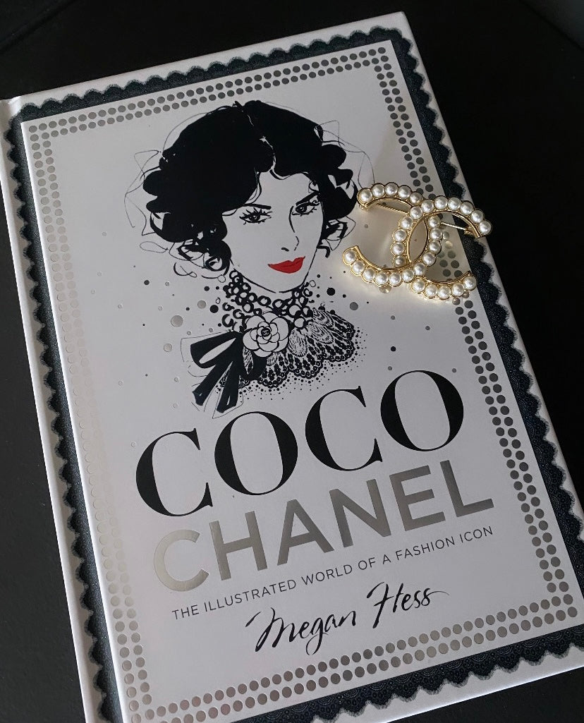NEW MAGS Coco Chanel - The Illustrated world of a Fashion Icon