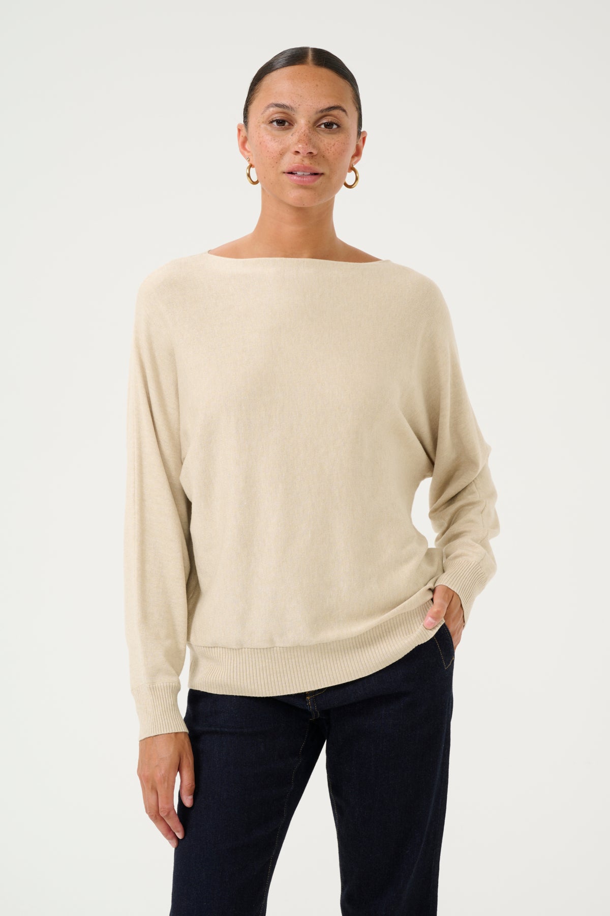 CULTURE Annemarie Batwing Jumper Sand