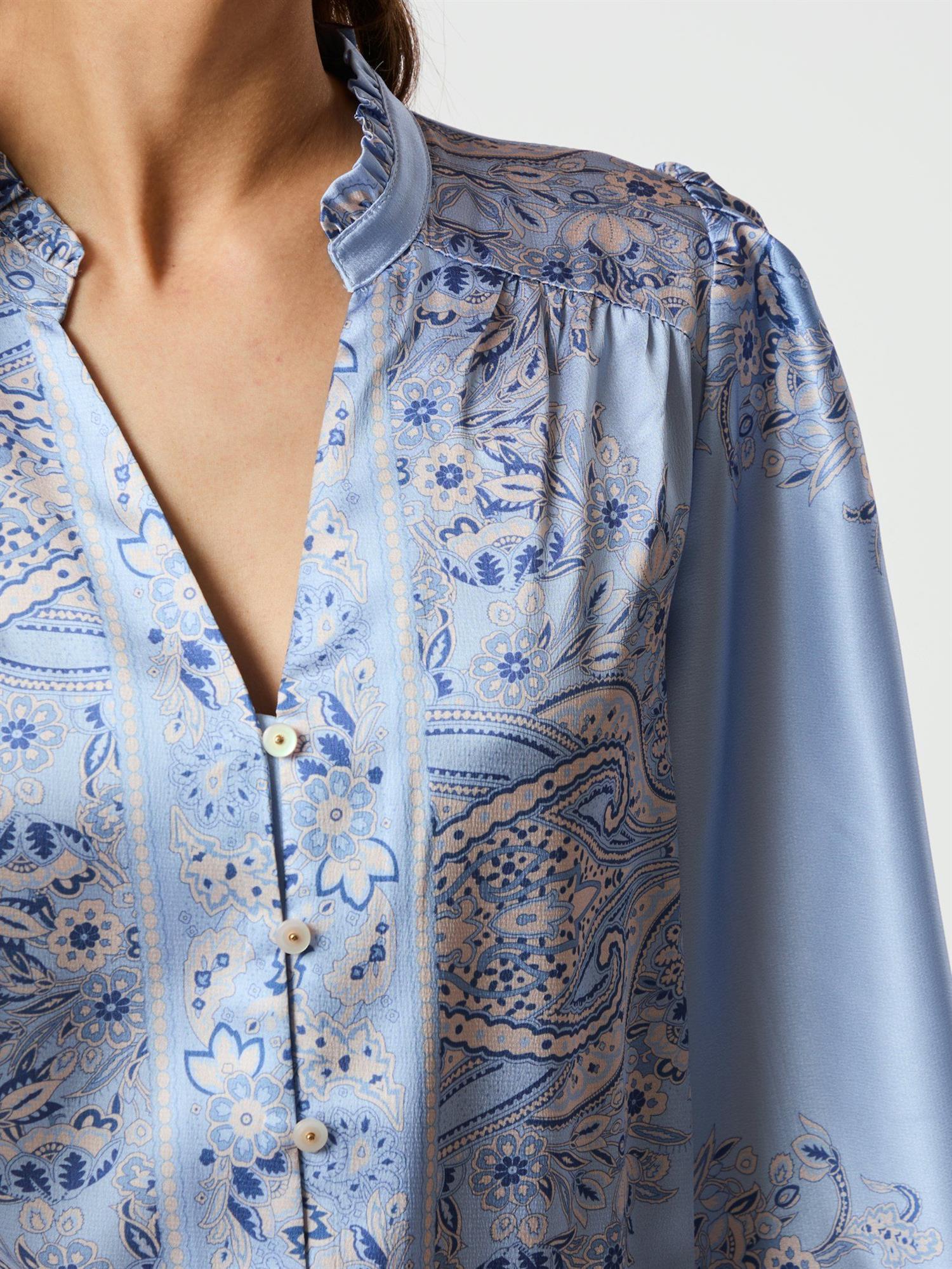 NEO NOIR Massima Paisley Border Blouse Lys Blå