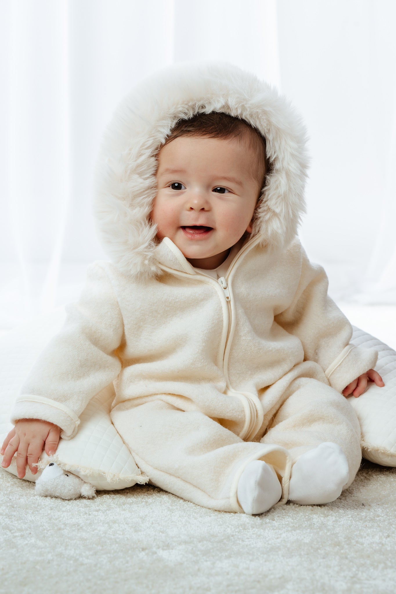 JAMIKS Theo Ulldress m/fjuskepels Krem