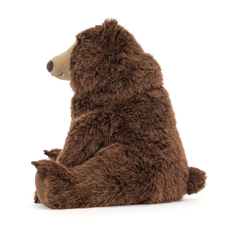 Myk JELLYCAT Bizzlestomp bjørneleke for barn, med brun pels og søt, vennlig ansikt, perfekt som kosedyr.