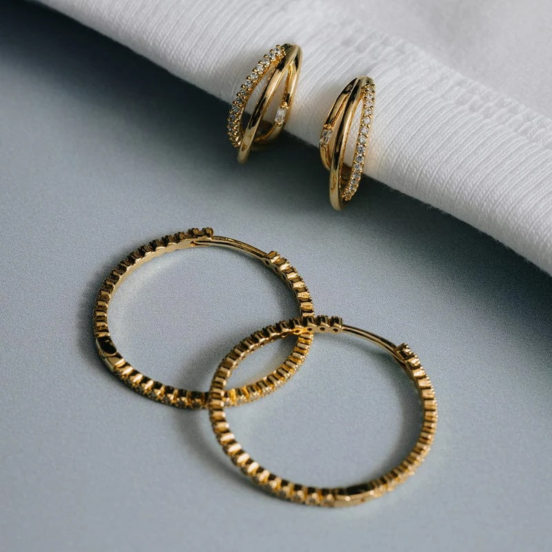ORELIA Mixed Pave Triple Illusion Hoop