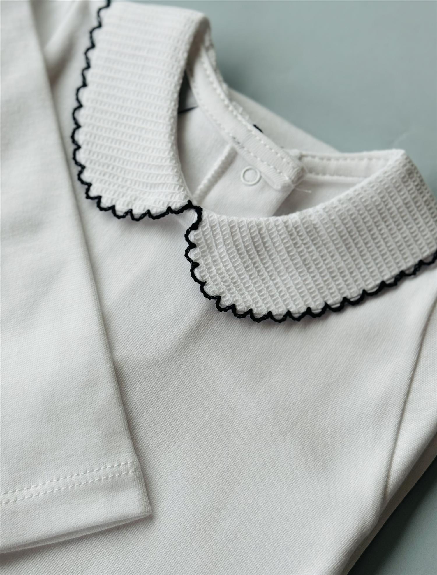 BABIDU 1188 Body med Vaffelkrage,mørkeblå kant Hvit