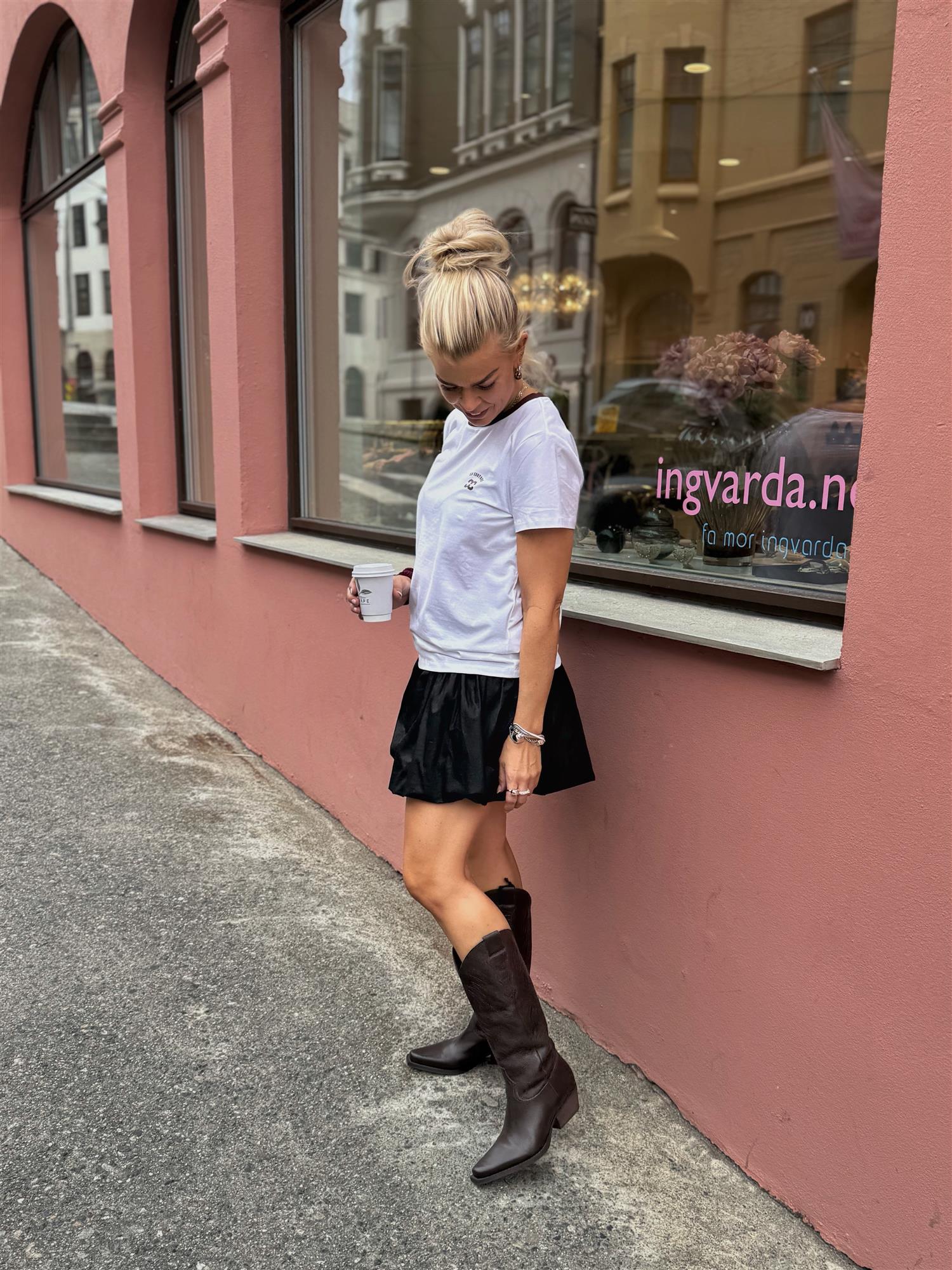CO´ COUTURE Poppy Balloon Crop Mini Skirt Black