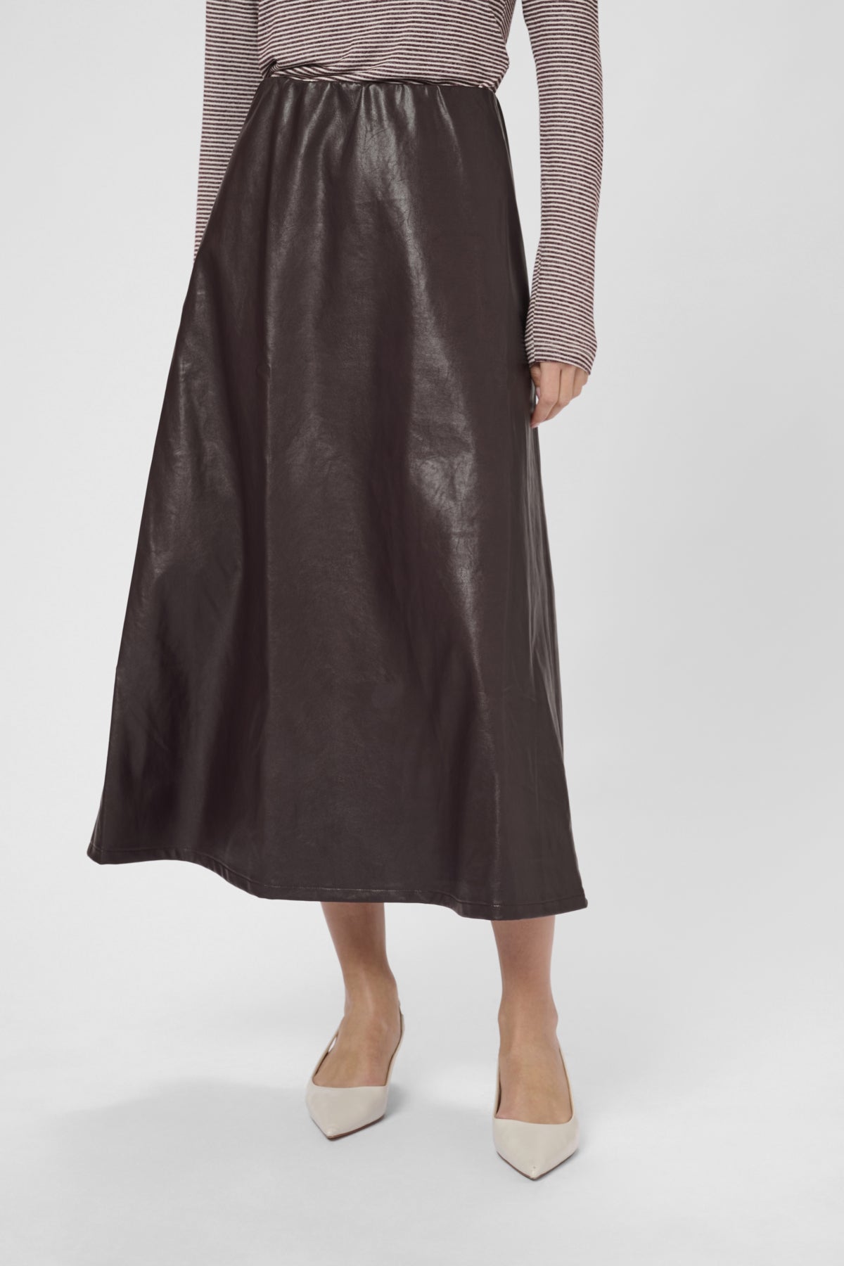 CULTURE Lilli PU Skirt Bordeaux - Farmor Ingvarda