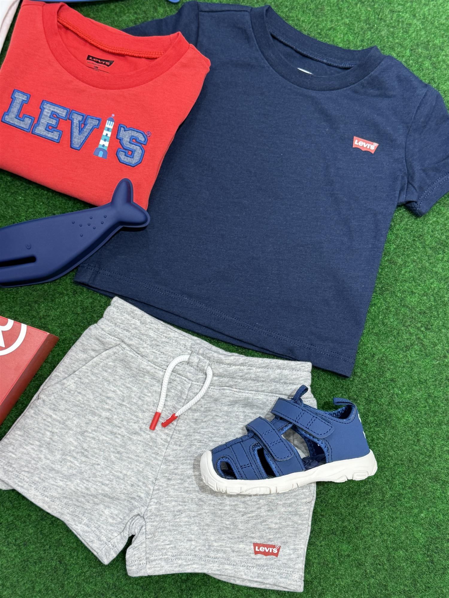 LEVIS 0-3ÅR Sett m/ shorts og T-skjorte Tofarget