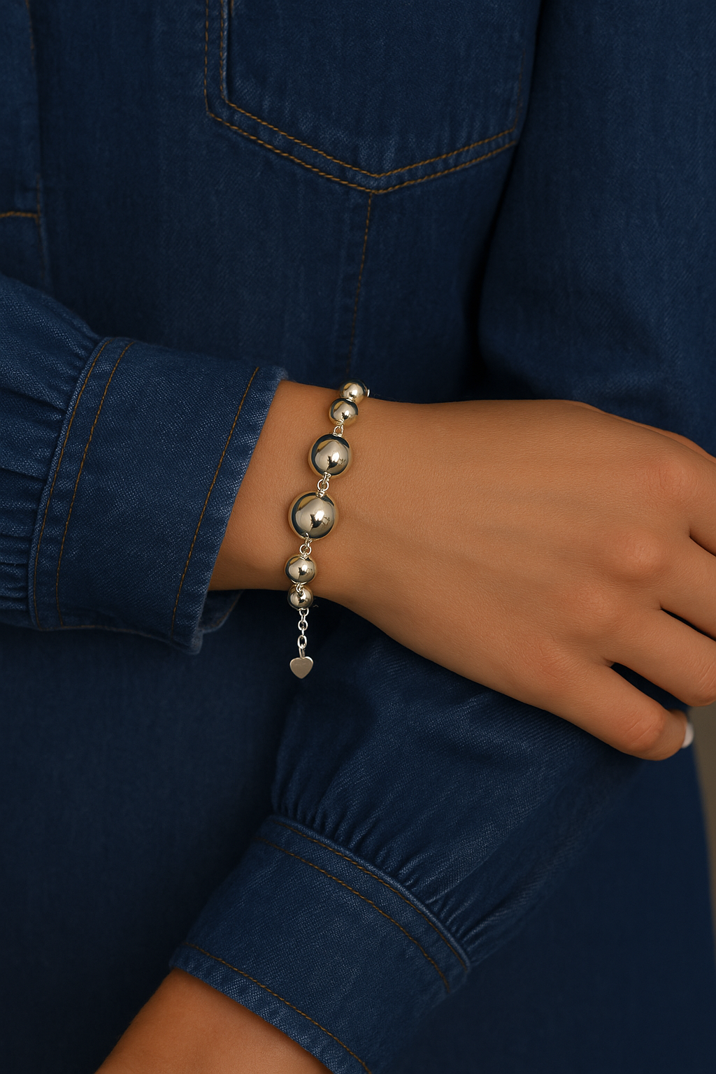 BOW 19 Bead Bracelet Silver