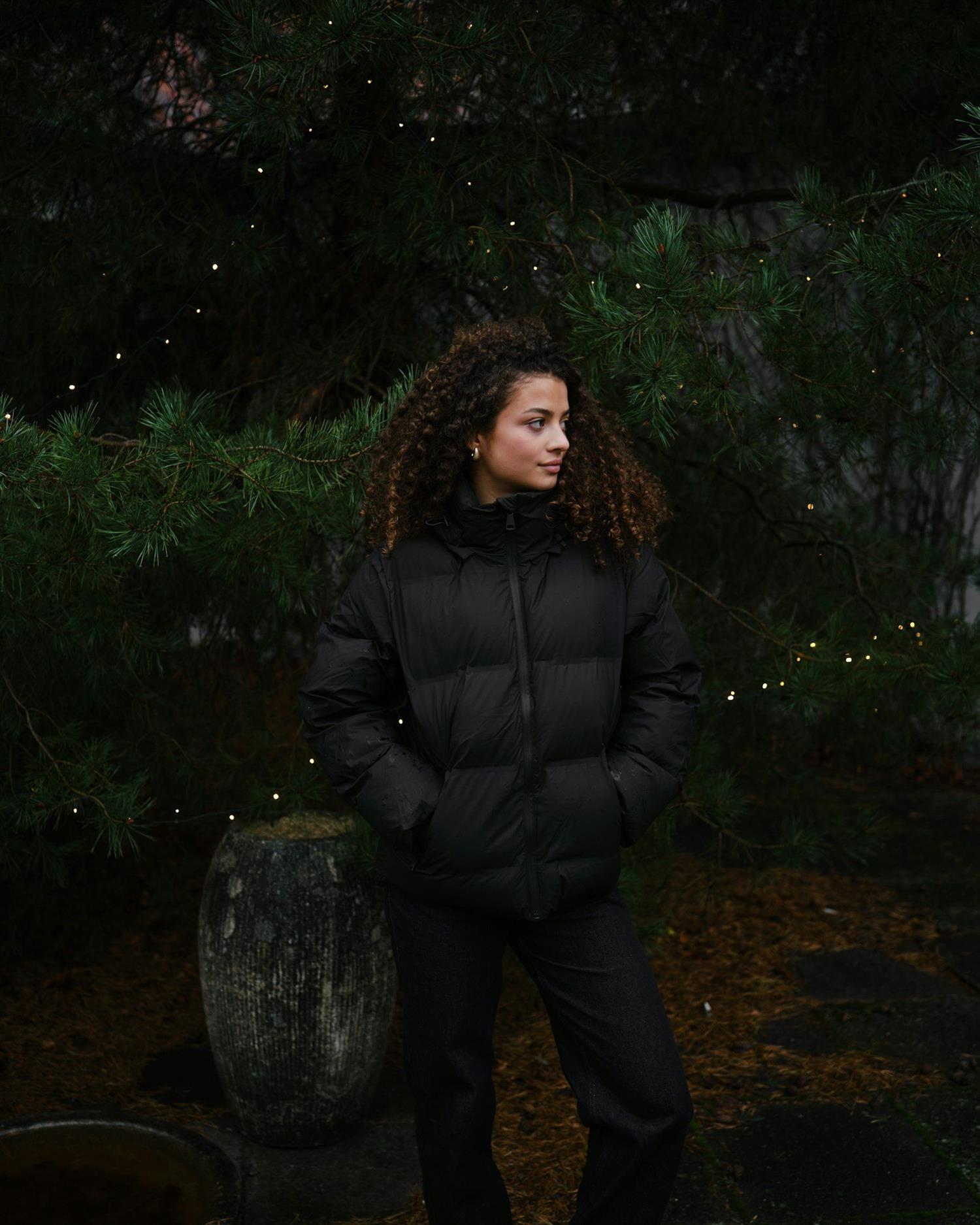 NEO NOIR Fox C Puffer Jacket Black Sort