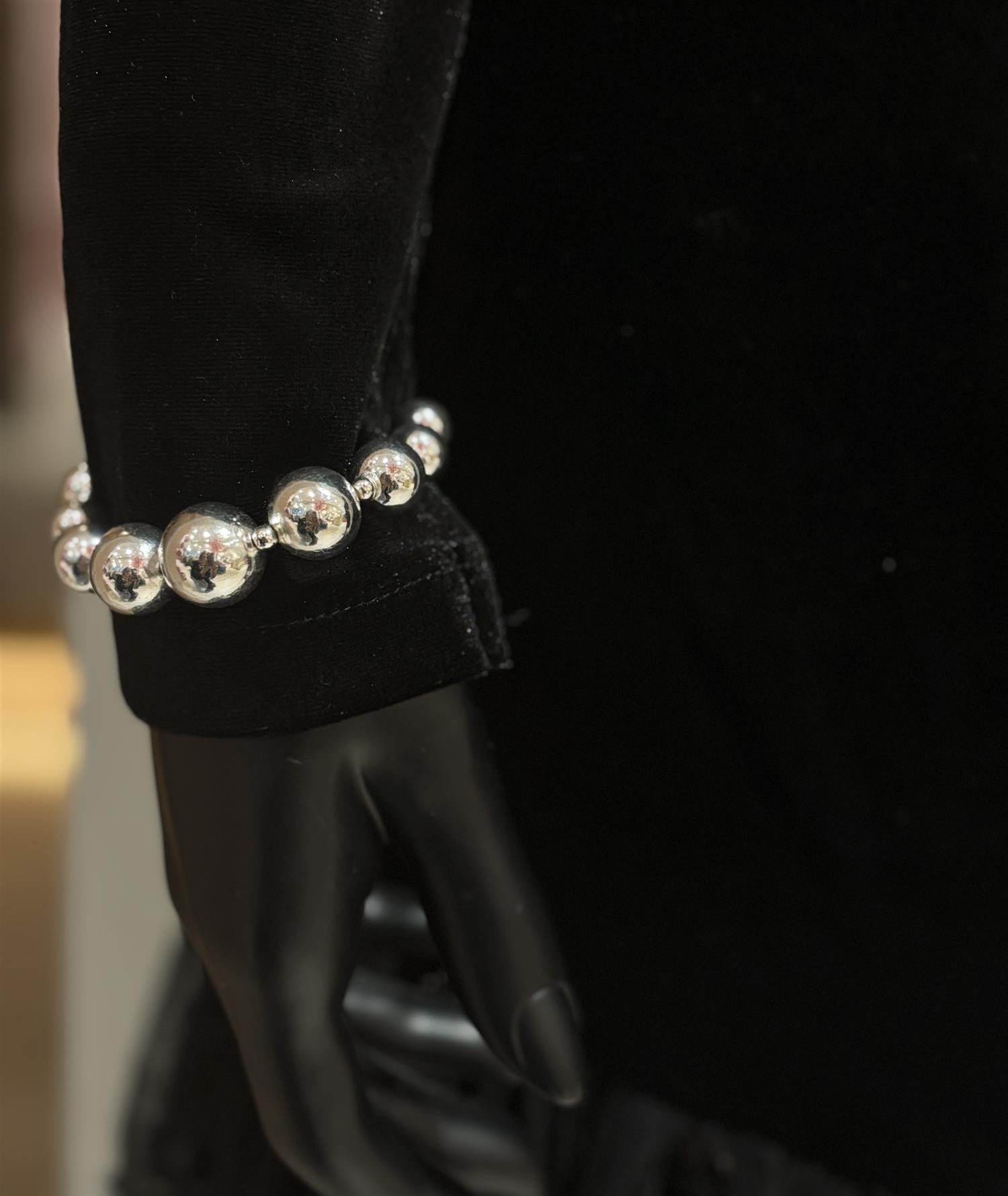 BOW 19 Bead Bracelet Silver