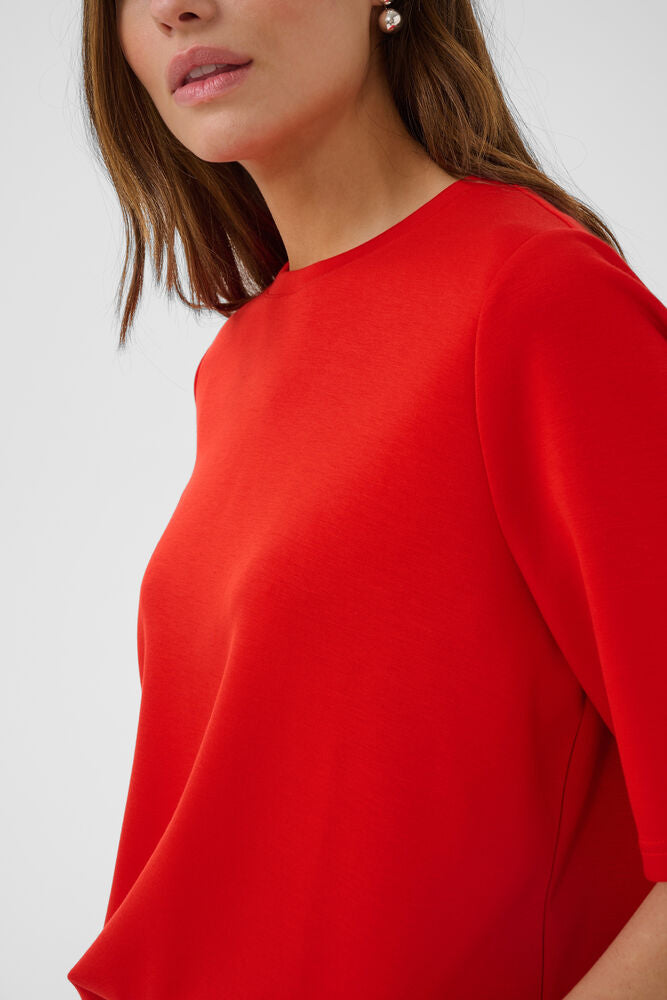 CULTURE Hara Chabrina Tee Red