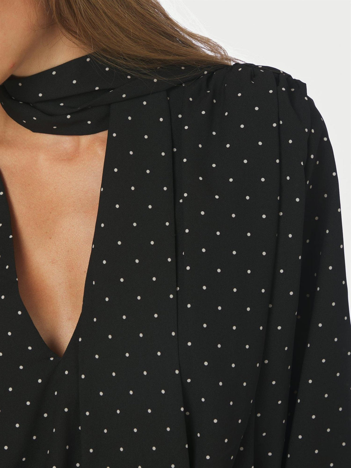 NEO NOIR Ettalie Dot Blouse