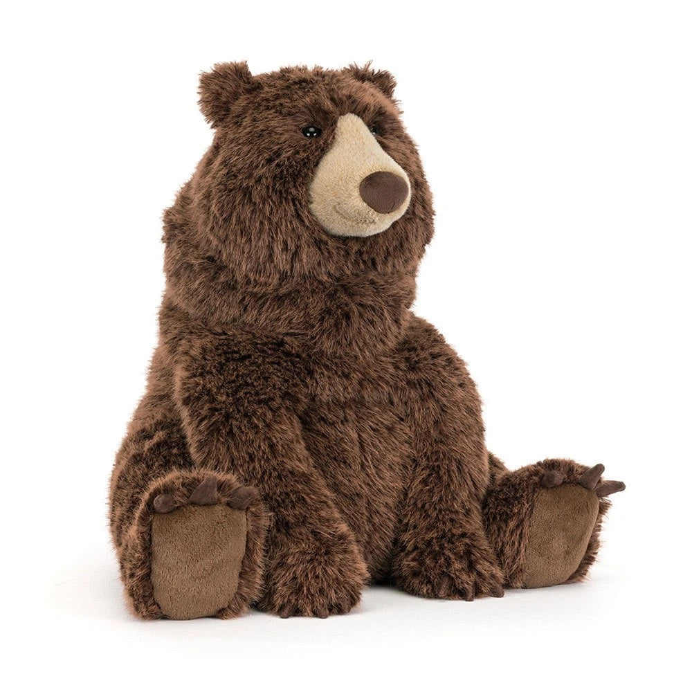 Myk JELLYCAT Bizzlestomp bjørnefigur for barn, med brun pels og søte øyne, perfekt som barneleke eller kosetøy.
