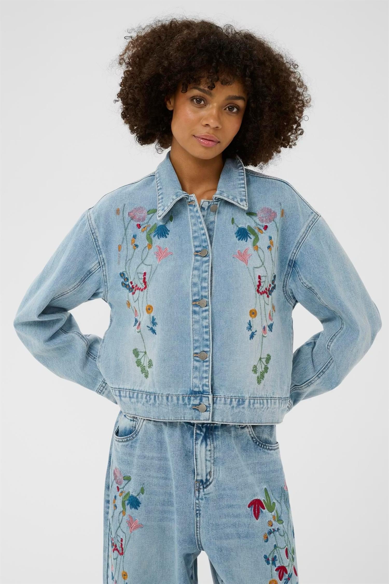 CULTURE Tiala Embroidery Jacket - Farmor Ingvarda