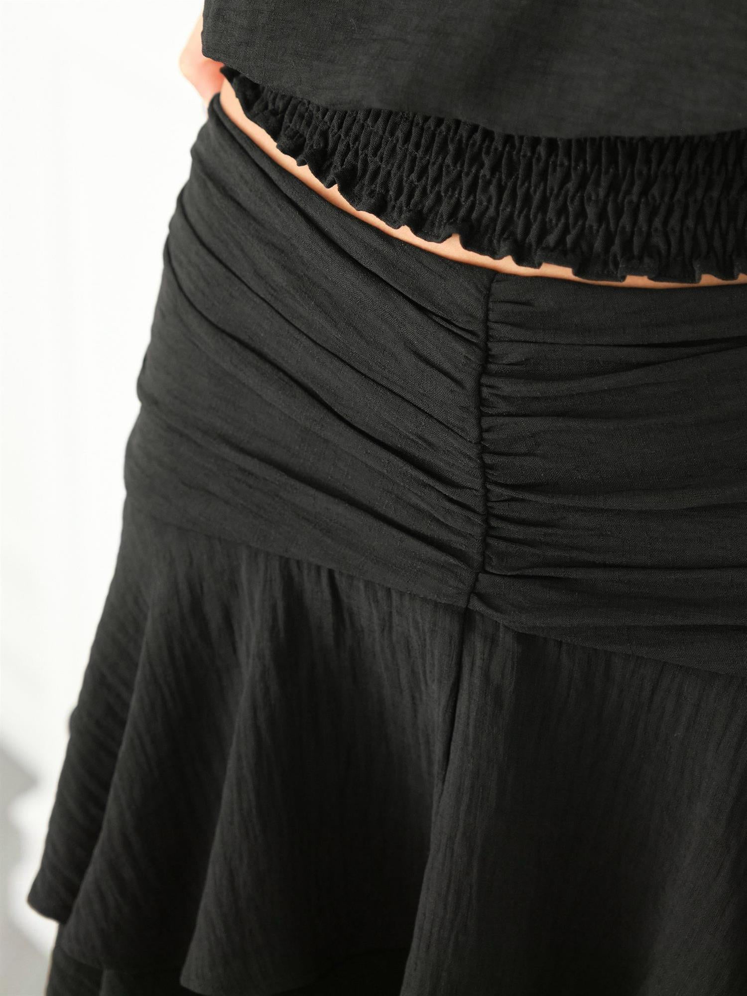 NEO NOIR Mitra Frill Structure Skirt - Farmor Ingvarda
