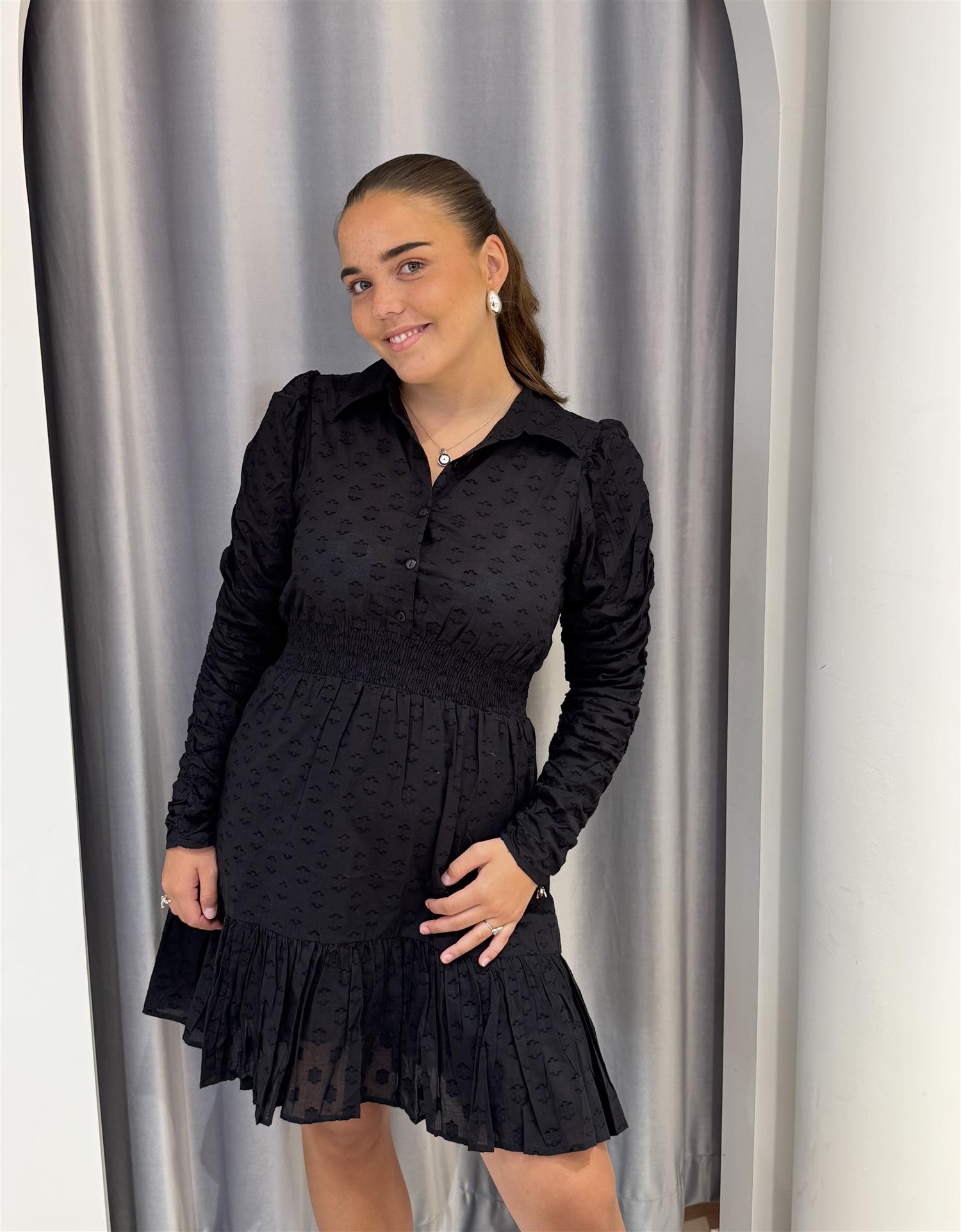 MISSMAYA Billie Dress Soil