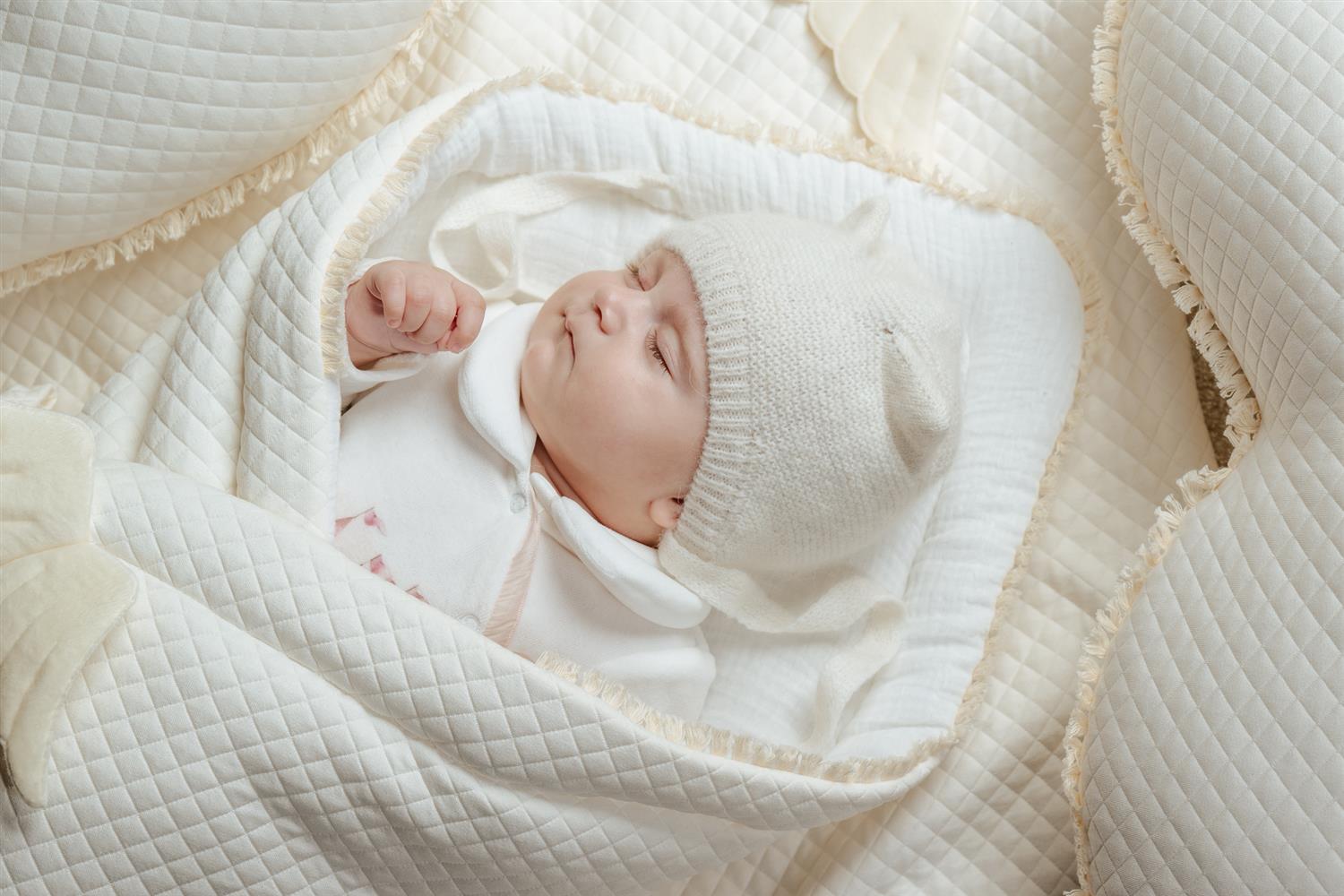 JAMIKS Guyana Babylue m/ører Krem