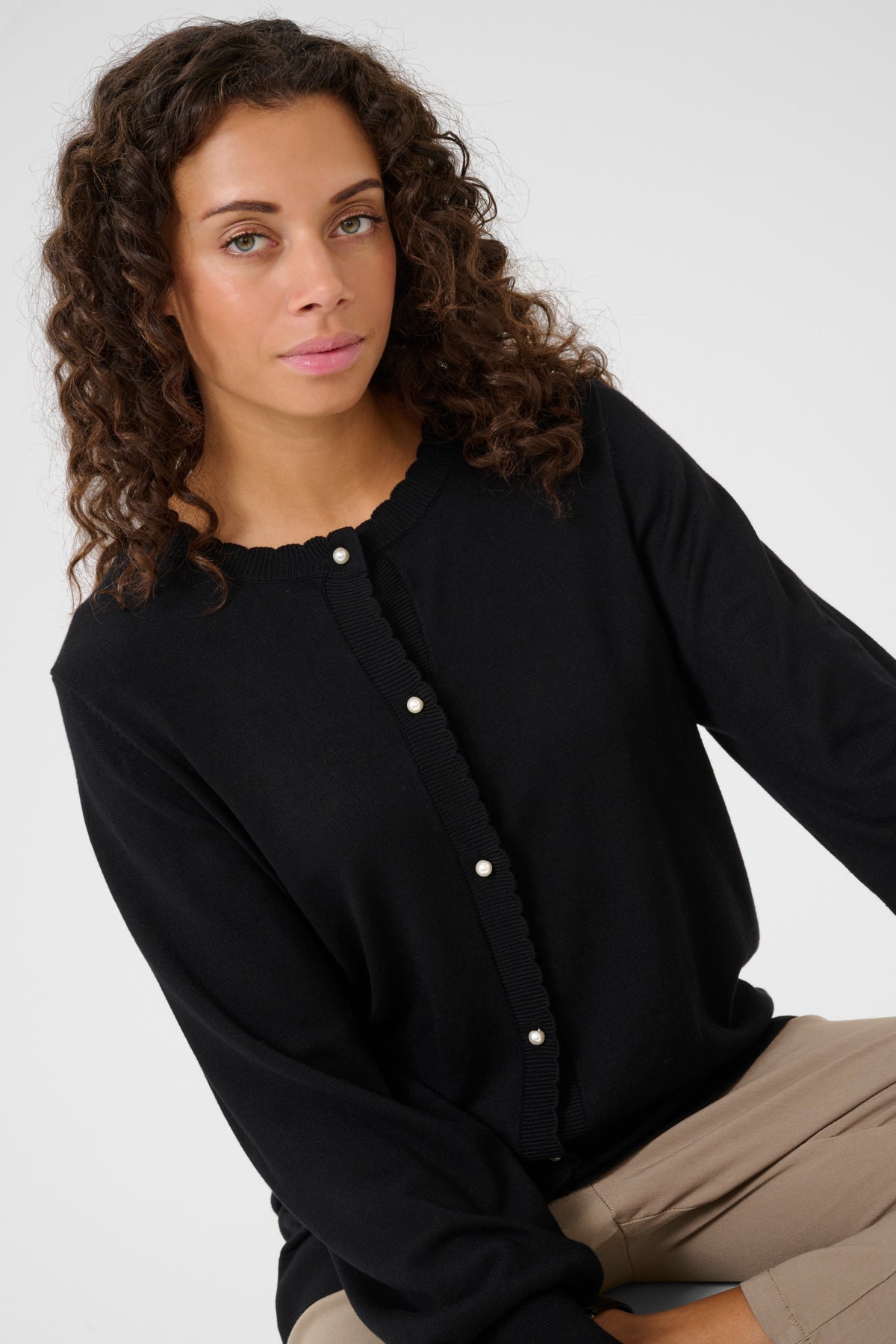 CULTURE Annemarie Scallop Cardigan