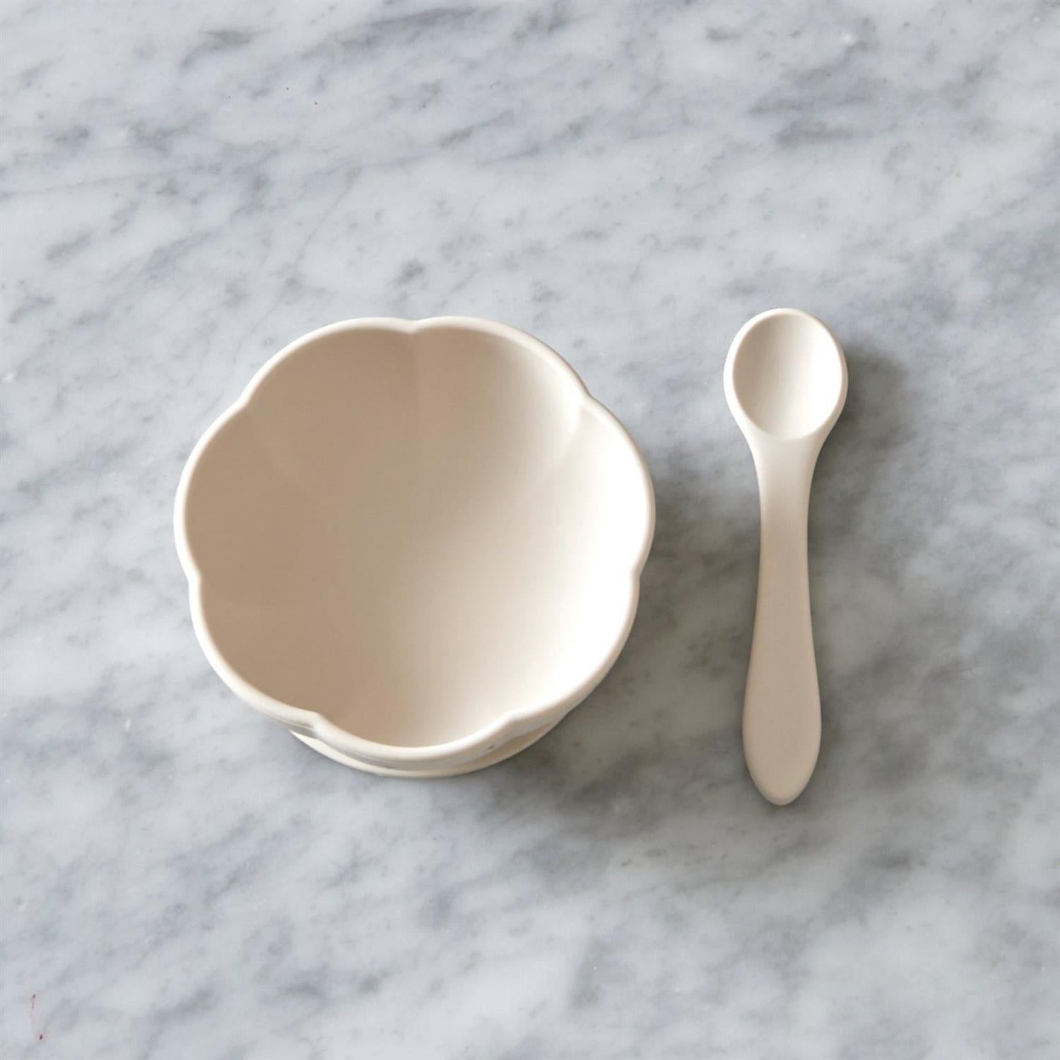 JACK o JUNO Poppy in Bloom,Bowl&Spoon Set Krem/Blomstret - Farmor Ingvarda