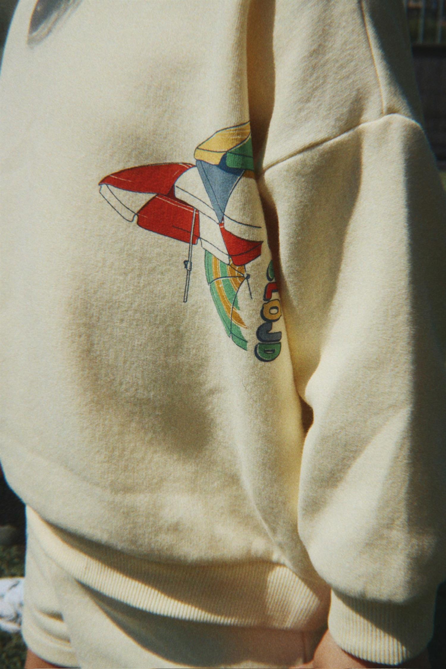 KONGES SLØJD Lou Sweat Shirt Lysegul - Farmor Ingvarda