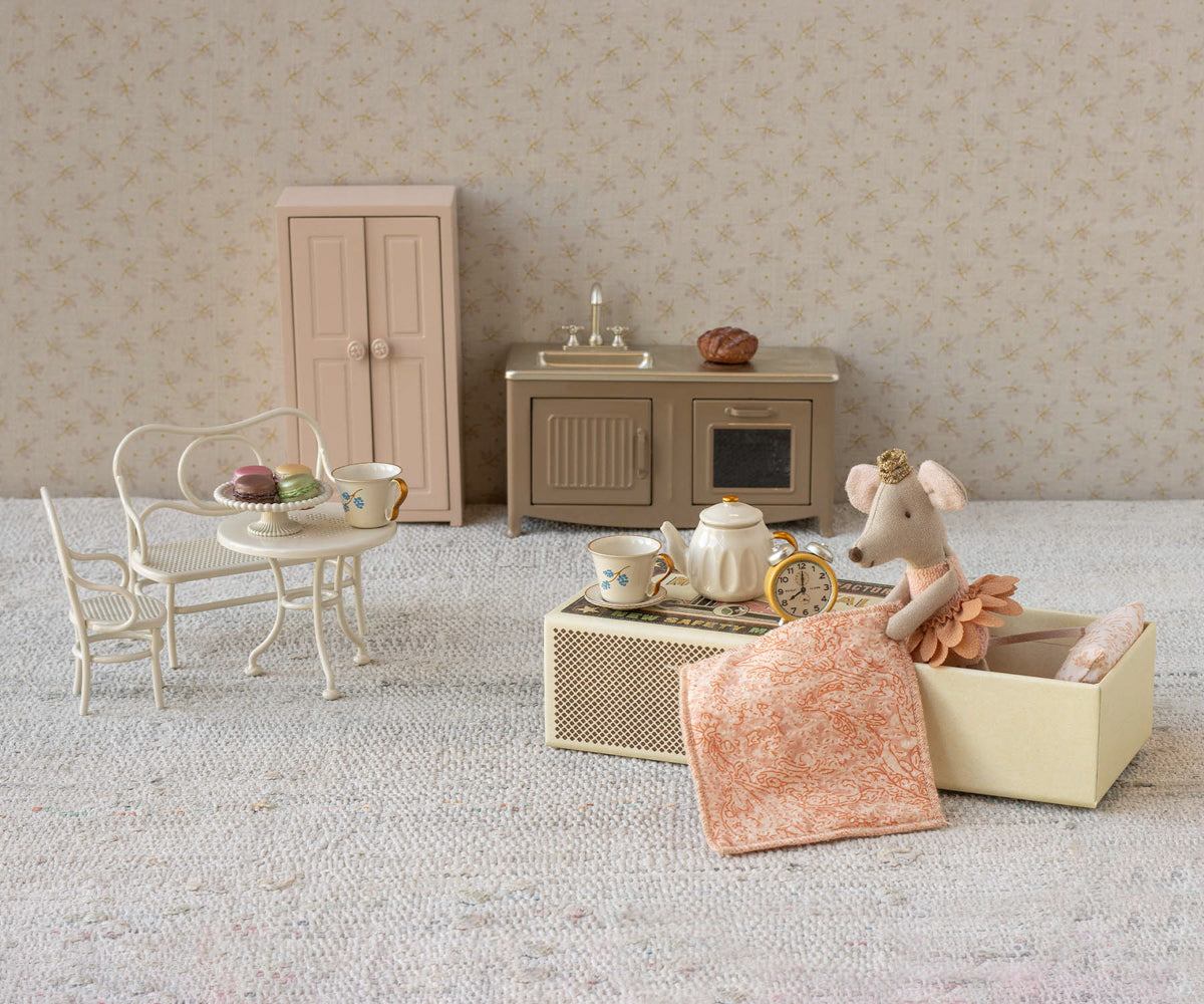 MAILEG Princess mouse,Little sister in box - Farmor Ingvarda