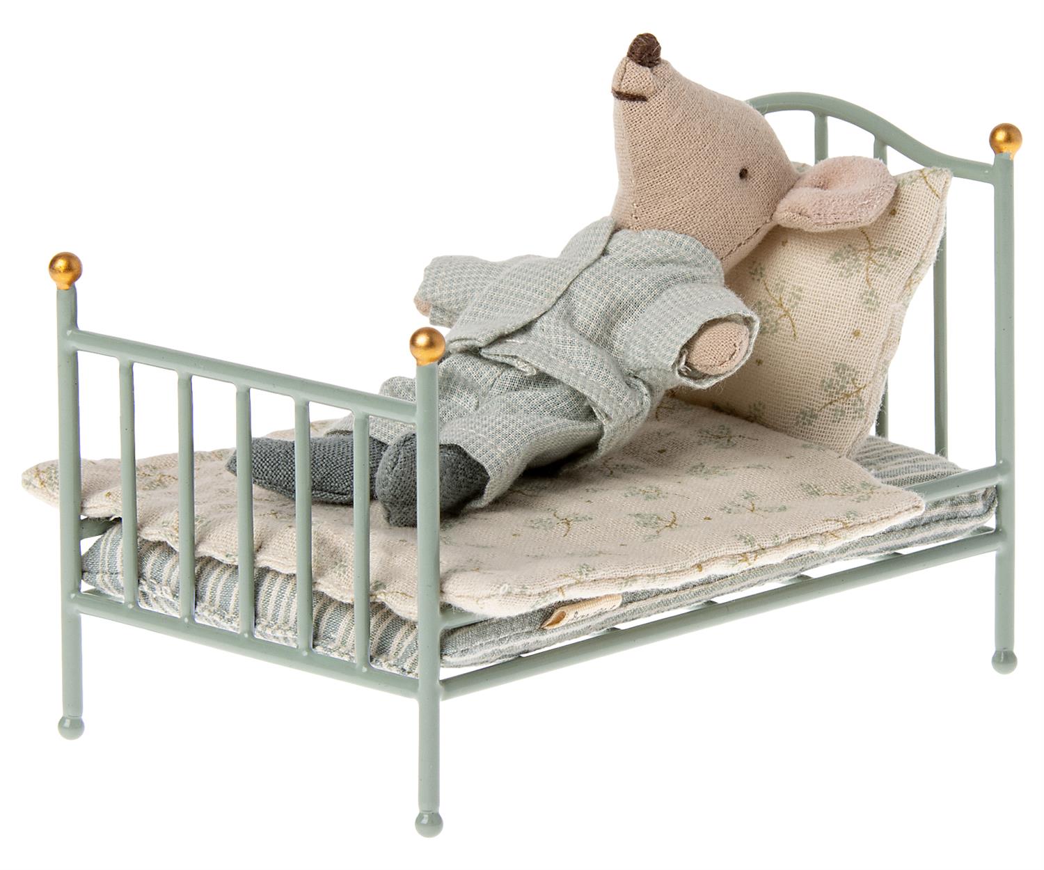 MAILEG Vintage bed,Mouse Mint - Farmor Ingvarda