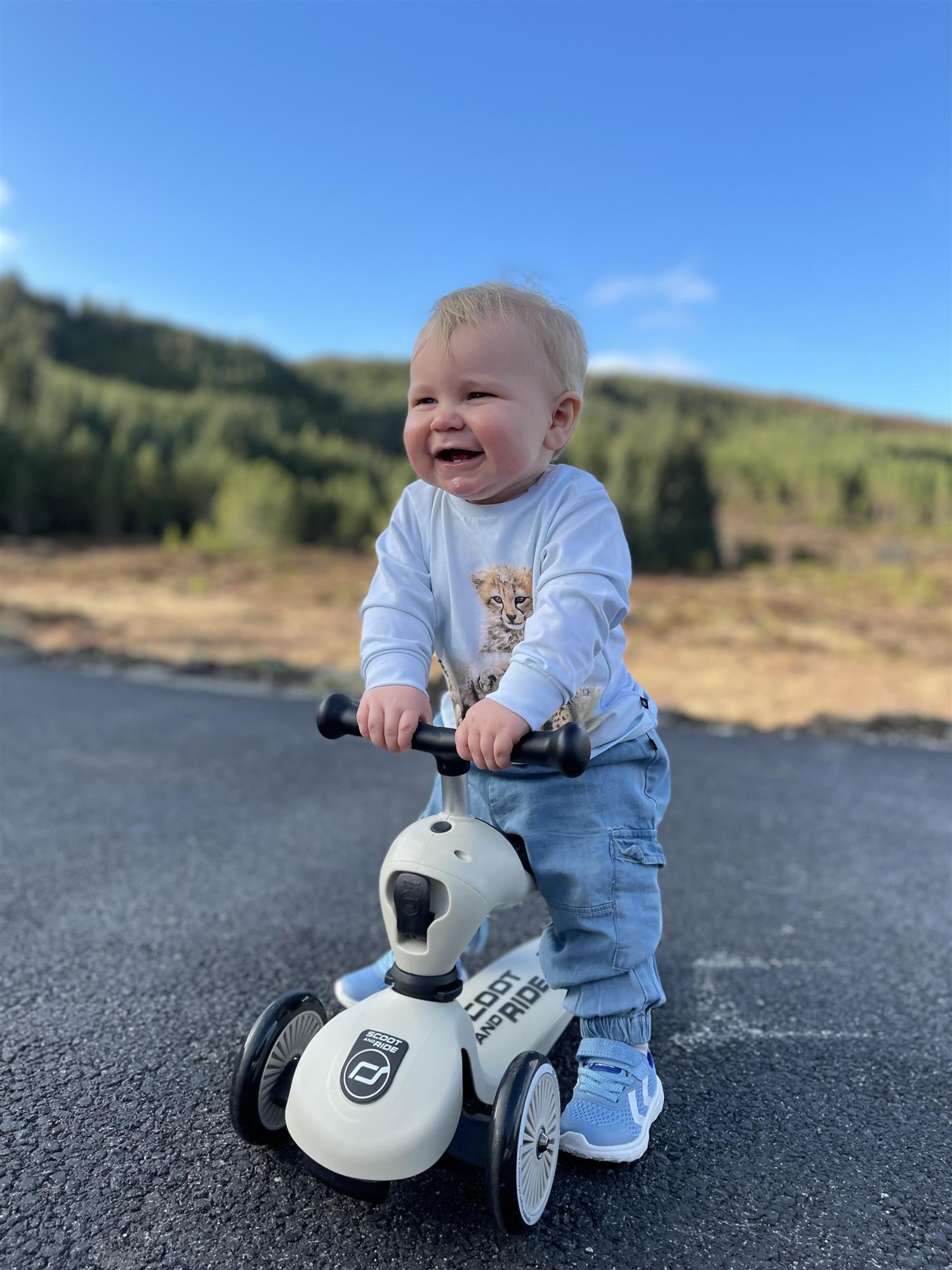 MOLO 0-4ÅR Eloy genser,Baby Mintblå - Farmor Ingvarda