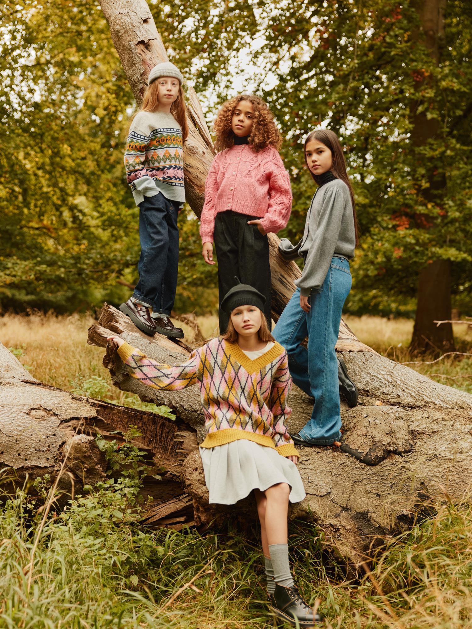 MOLO 4-12ÅR Gracelyn Cardigan Korall - Farmor Ingvarda