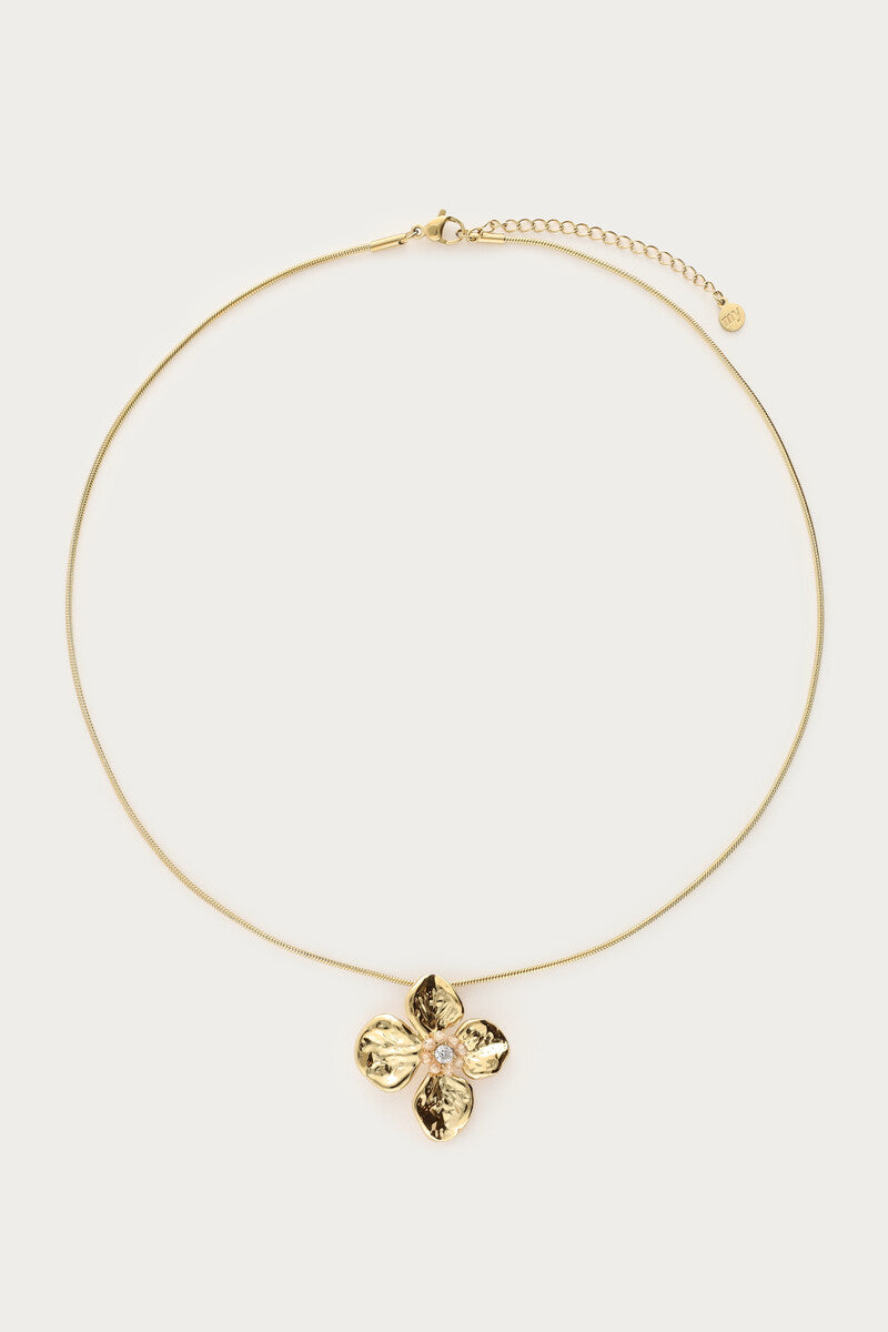 MY JEWELLERY Botanical necklace with flower and beige beads - Farmor Ingvarda