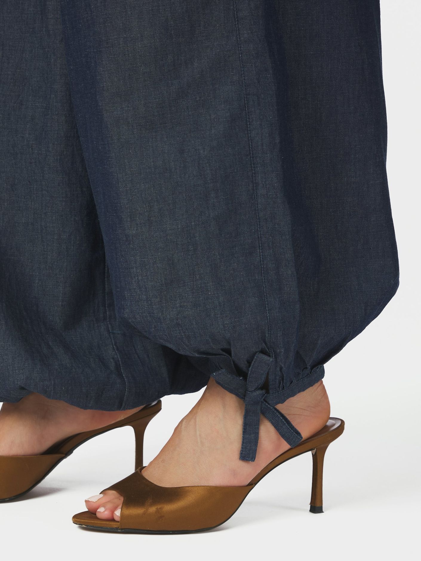 NEO NOIR Roxane Balloon Denim Pants - Farmor Ingvarda