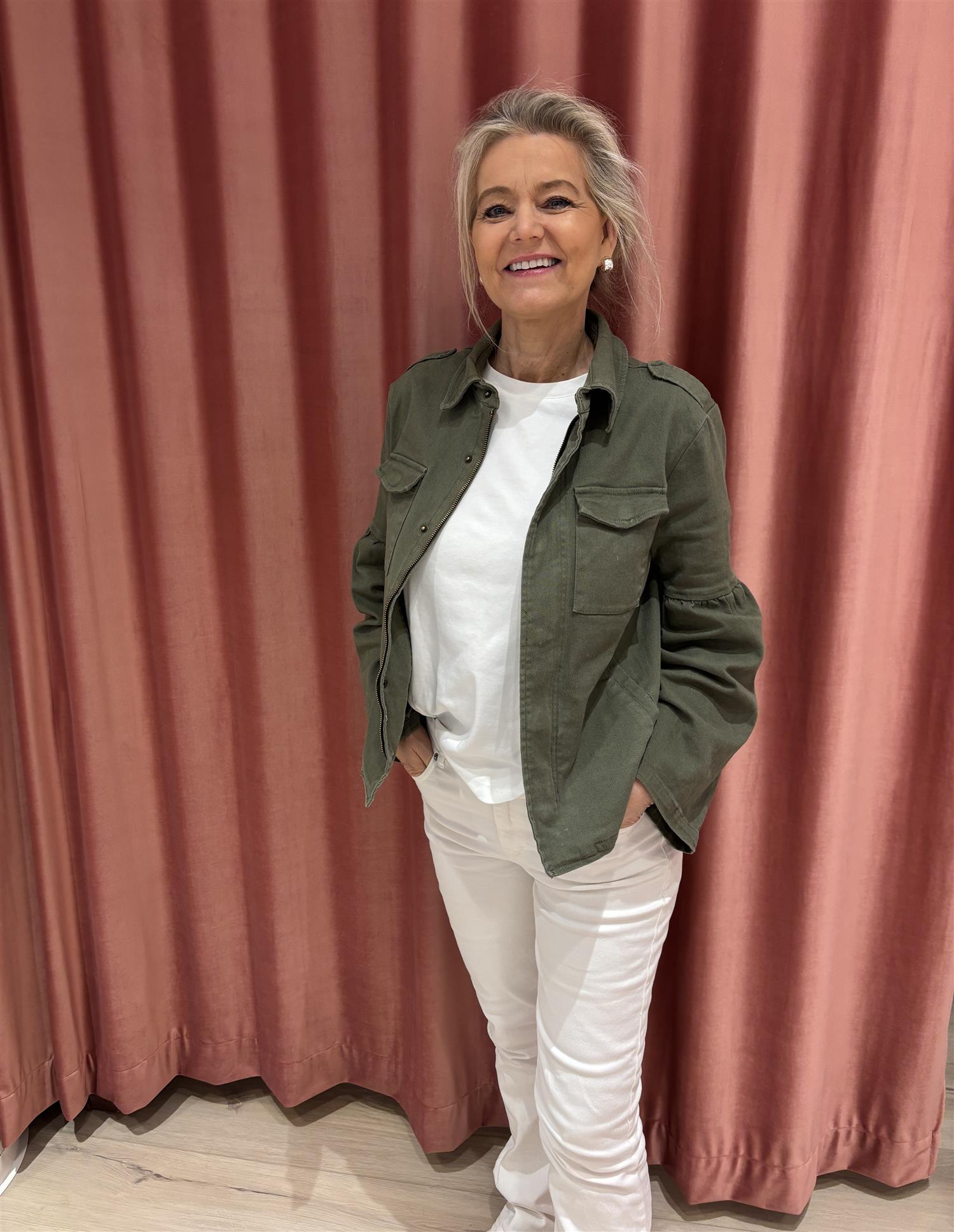 NEO NOIR Jaynor Jacket Army - Farmor Ingvarda