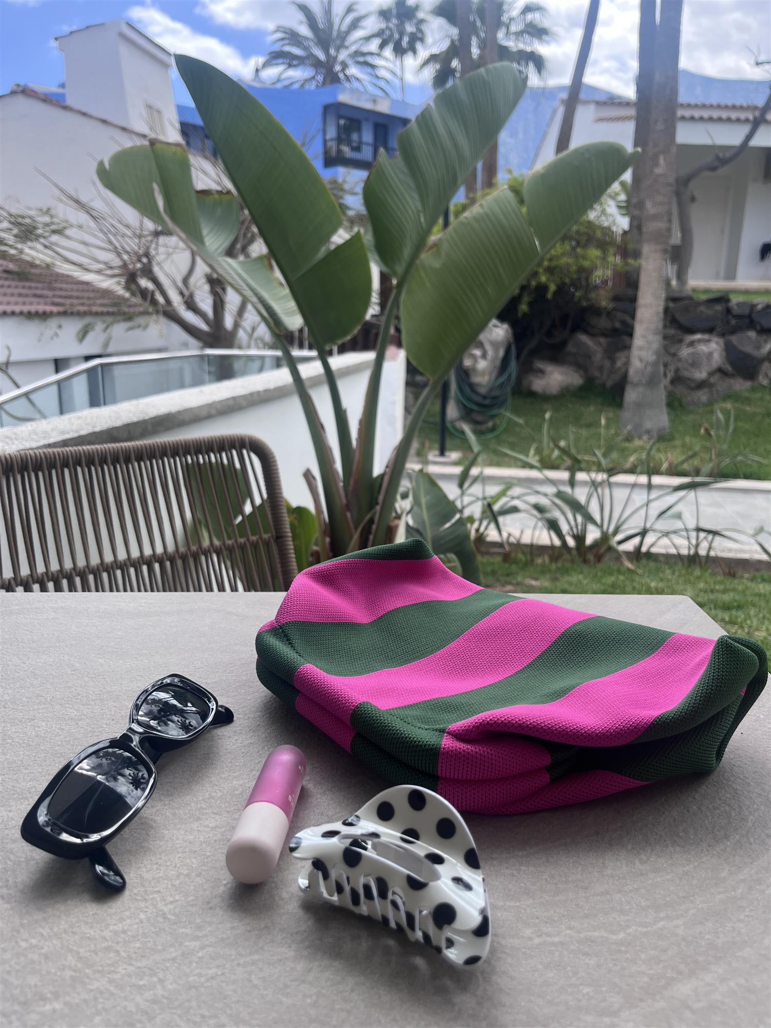 STICKY BESTIE City Girl Pouch Pink - Farmor Ingvarda