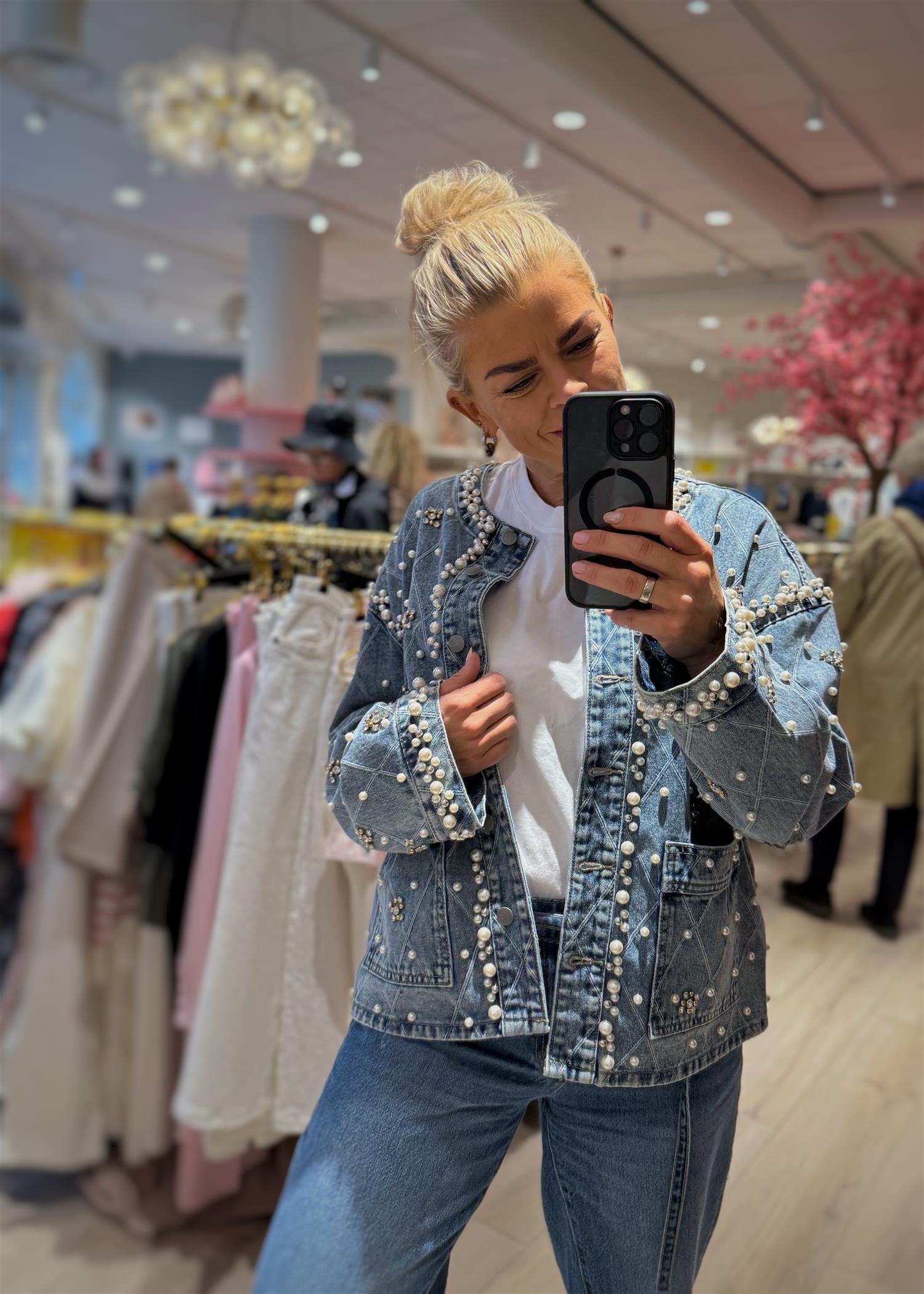 CULTURE Alys Denim Jacket