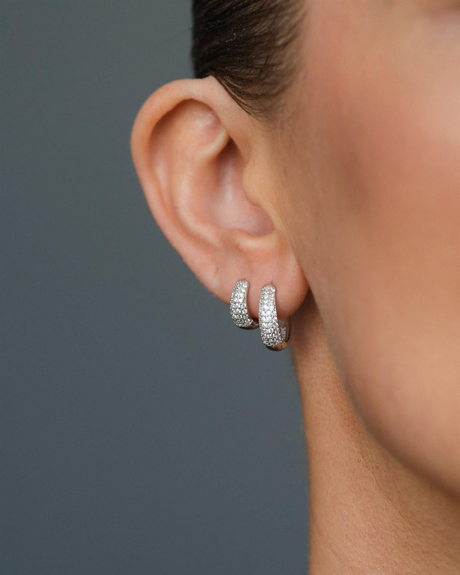 Philippa Studios Dome Pave Hoops Small Silver Sølv