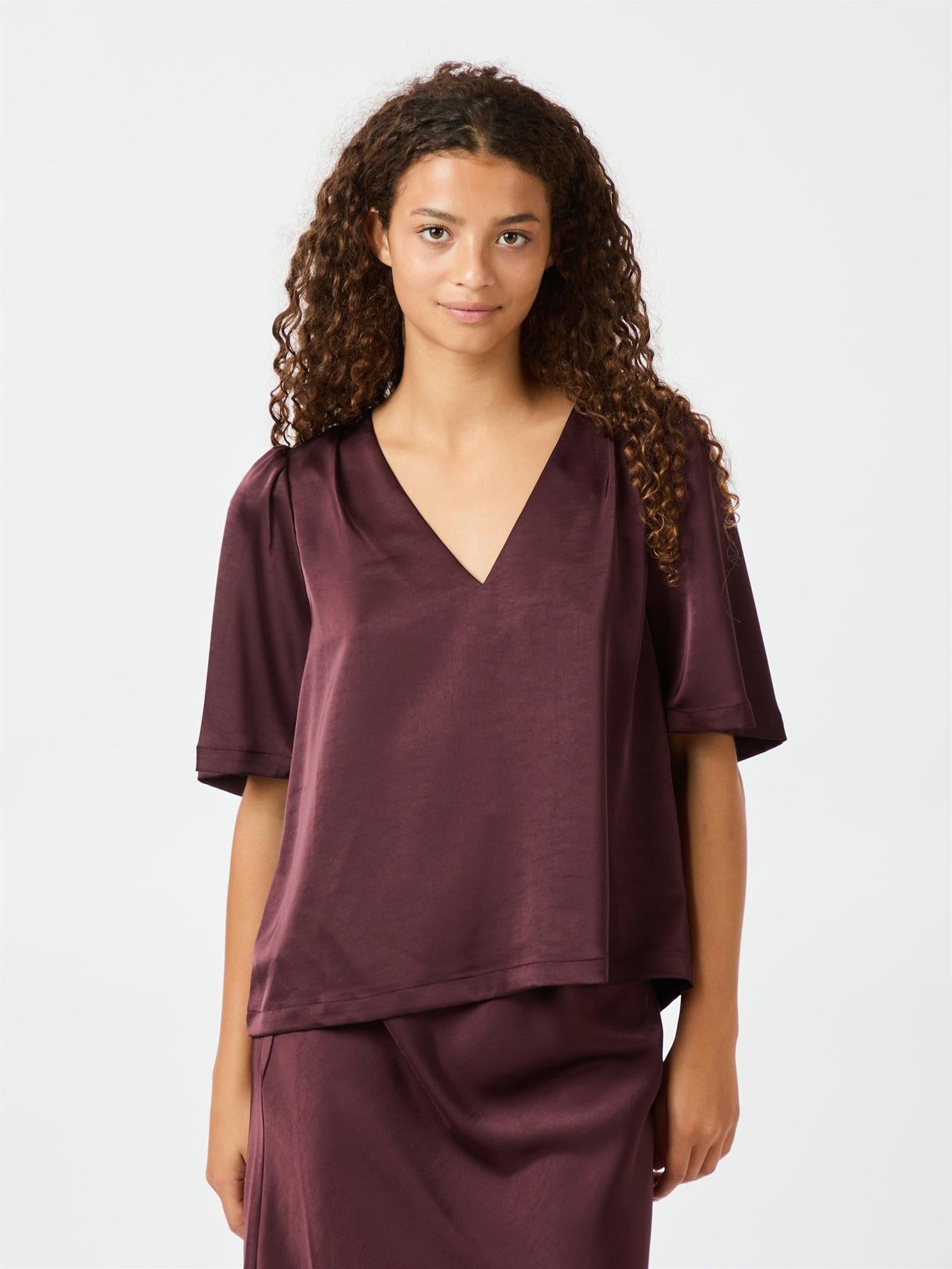 NEO NOIR Largo Heavy Sateen Blouse Burgunder