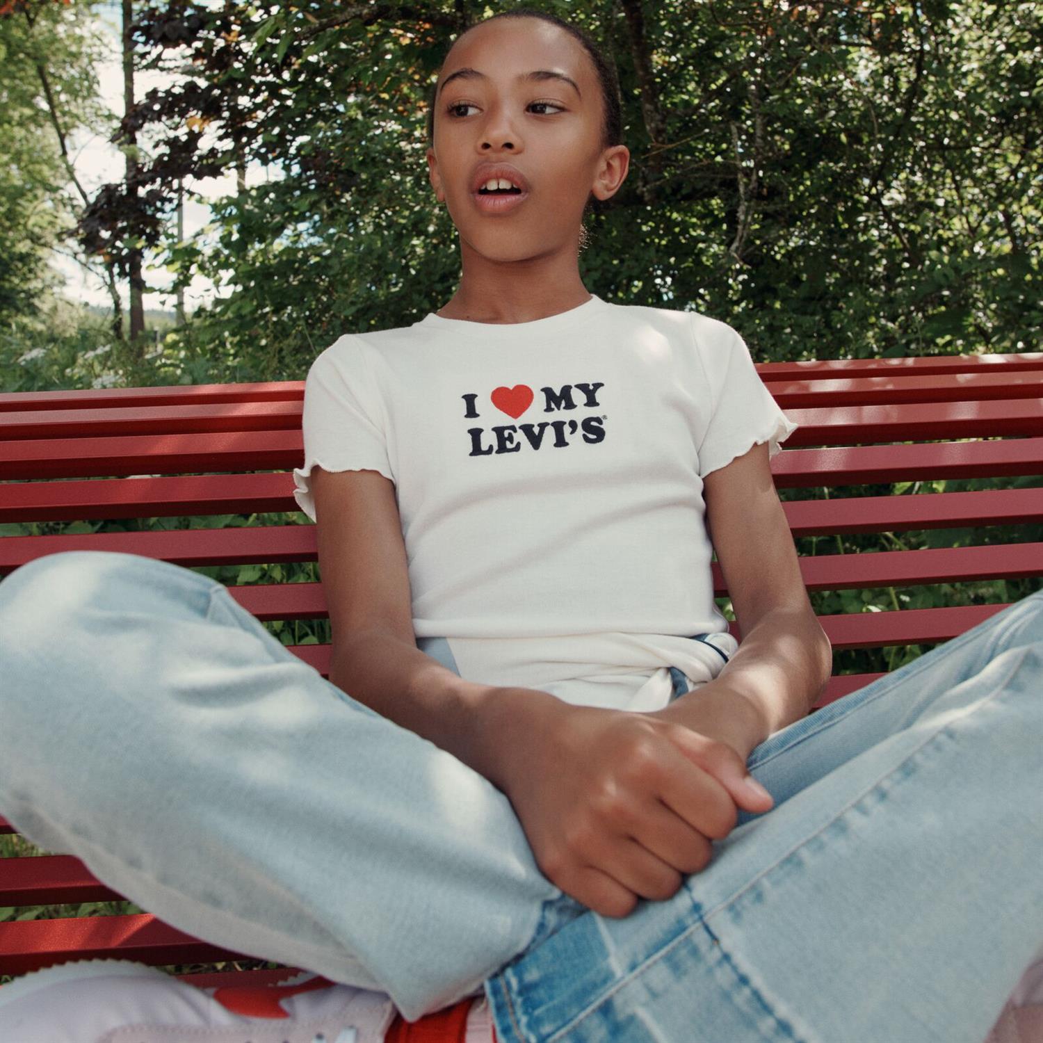 LEVIS 4-14ÅR T-skjorte m/broderi Hvit