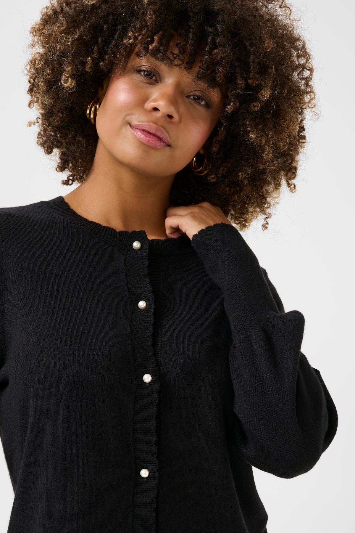 CULTURE Annemarie Scallop Cardigan