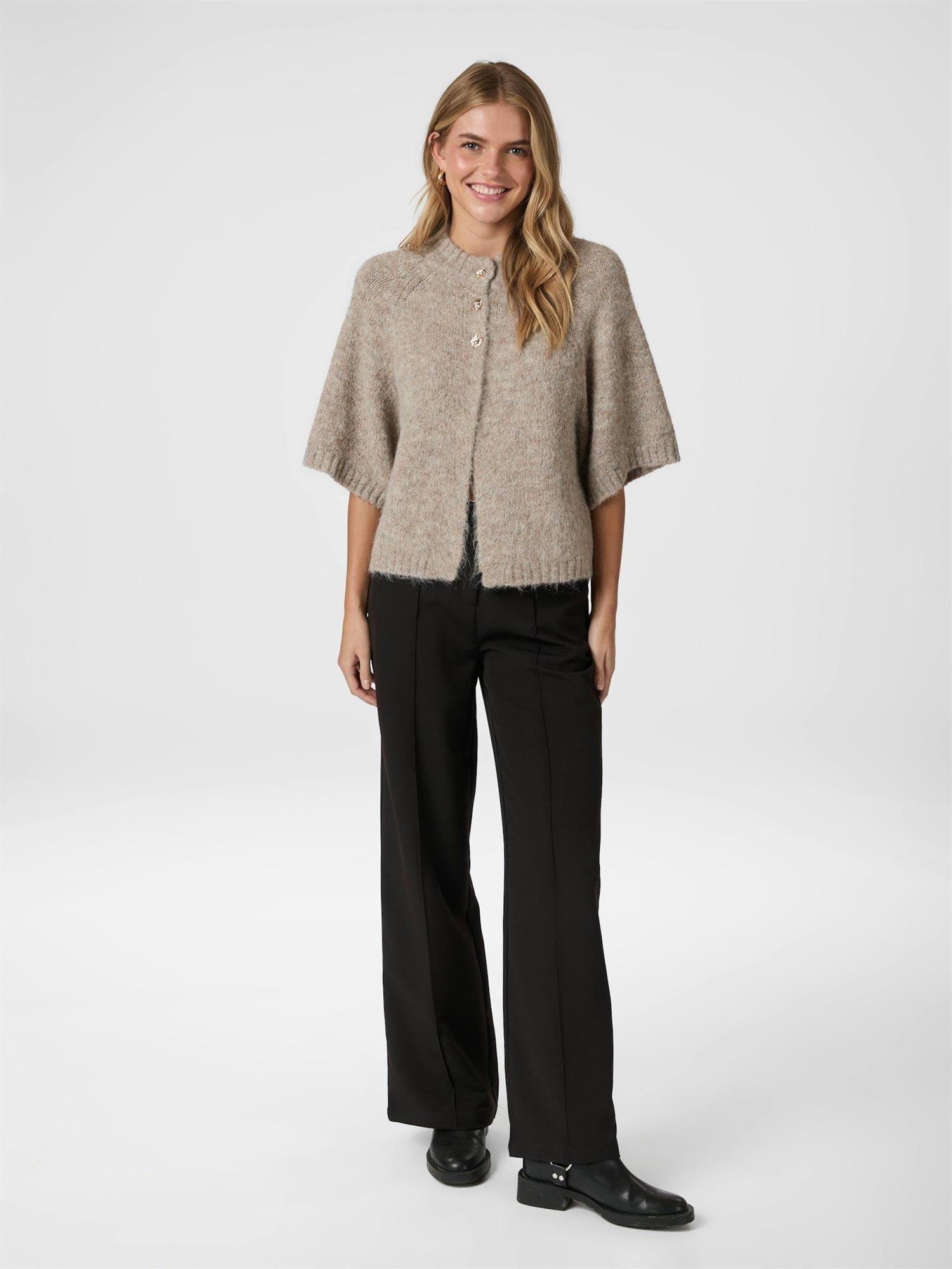 NEO NOIR Benuta Fluffy Knit Cardigan Beige Melert