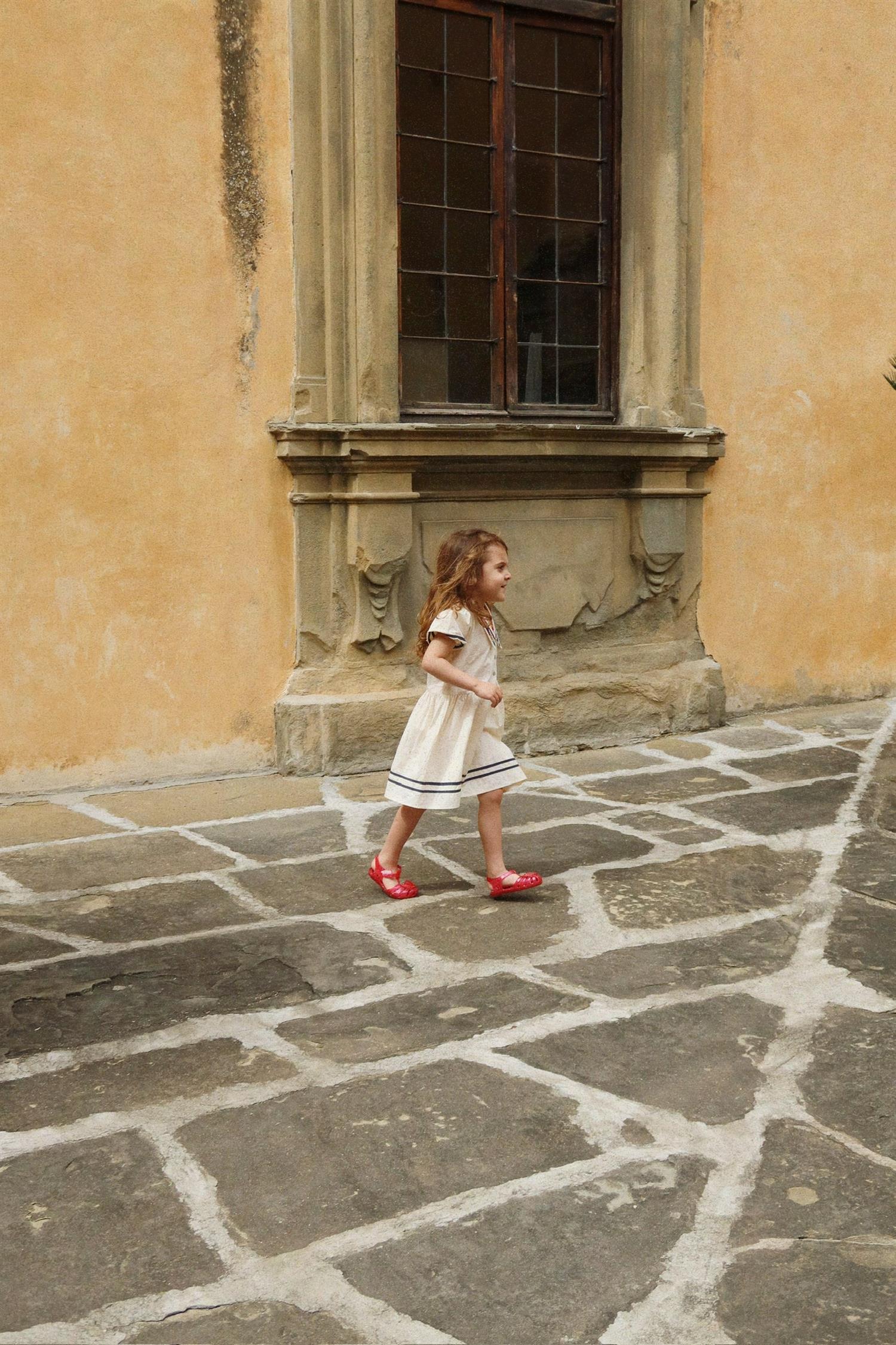 KONGES SLØJD Lilo Sandal - Farmor Ingvarda