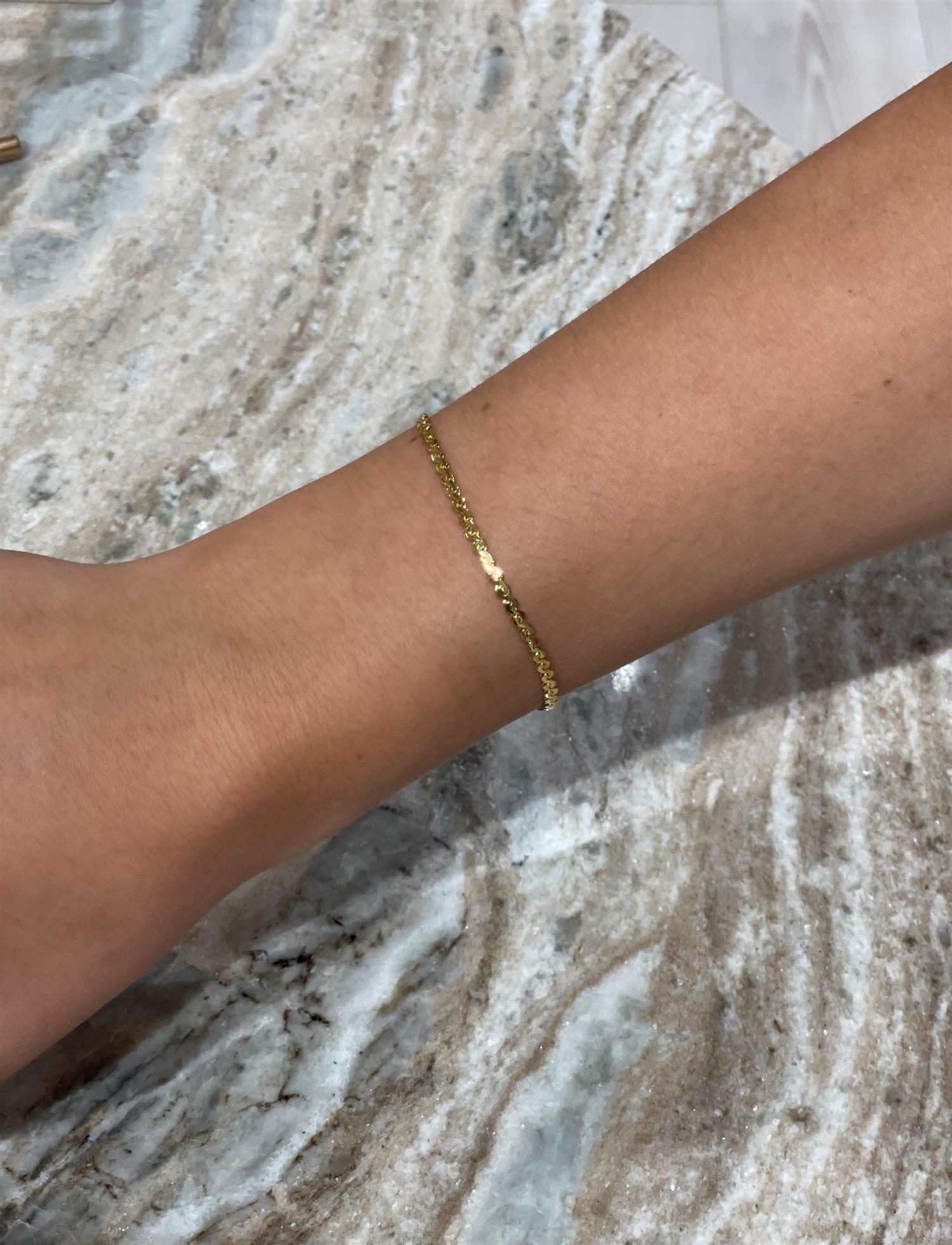 Orelia Skinny Flat bracelet Gull