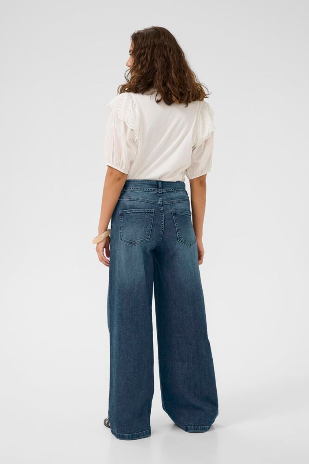 CULTURE Tali Ami Jeans